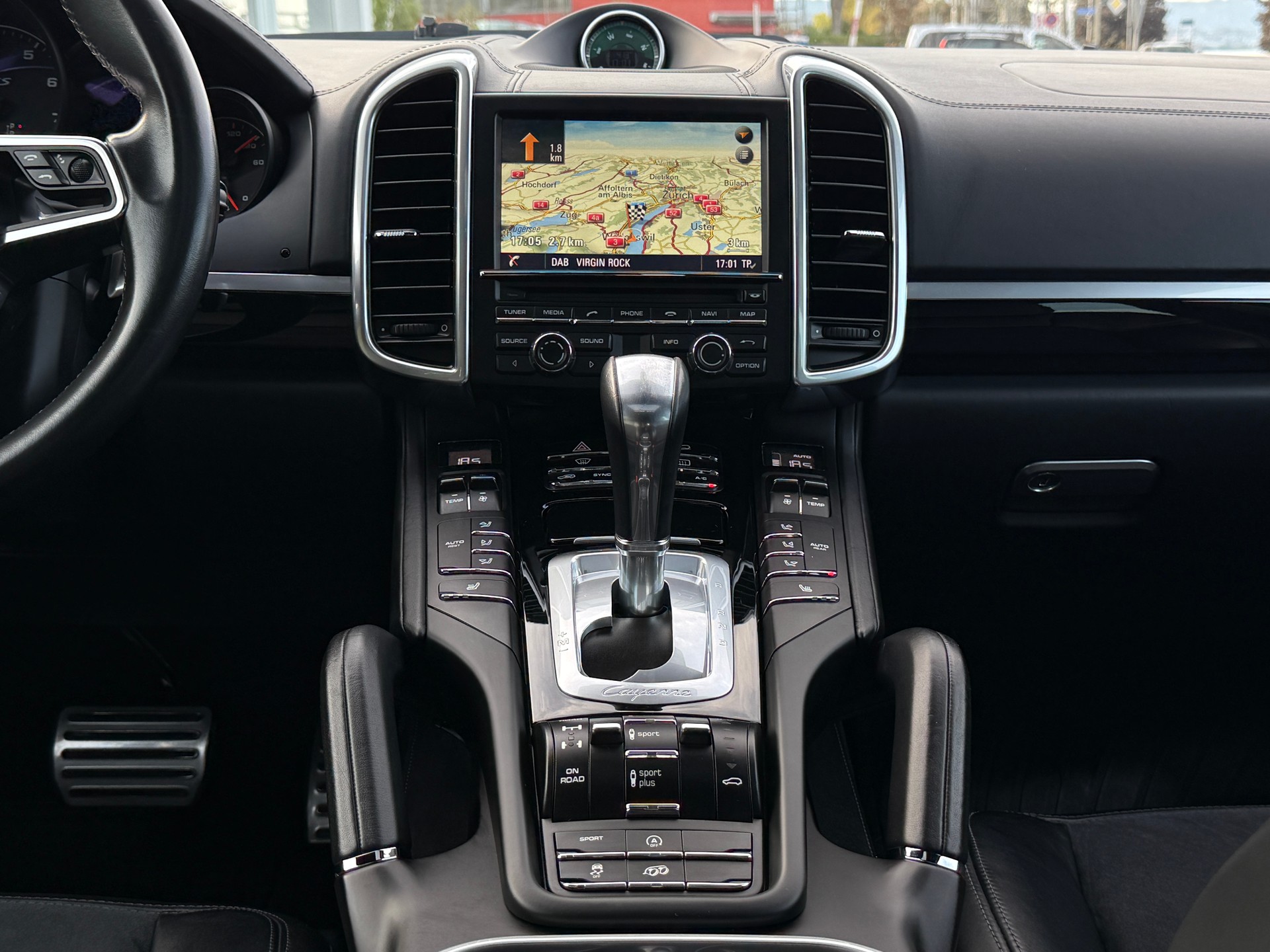 PORSCHE Cayenne GTS mit Anhängerkupplung 3500kg-image-26
