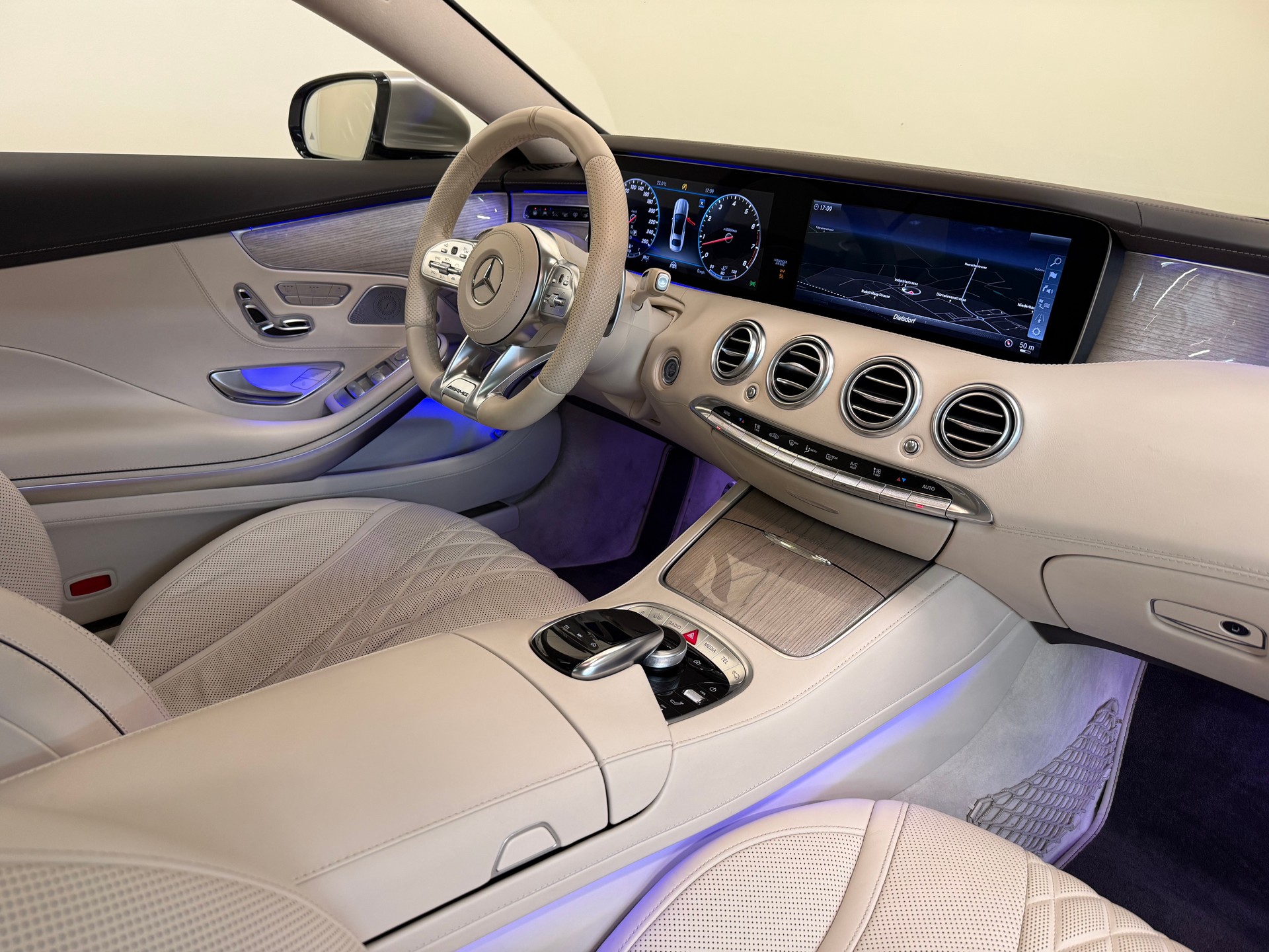 MERCEDES-BENZ S 450 Coupé Exklusiv Edition Designo4Matic 9G-Tronic-image-23