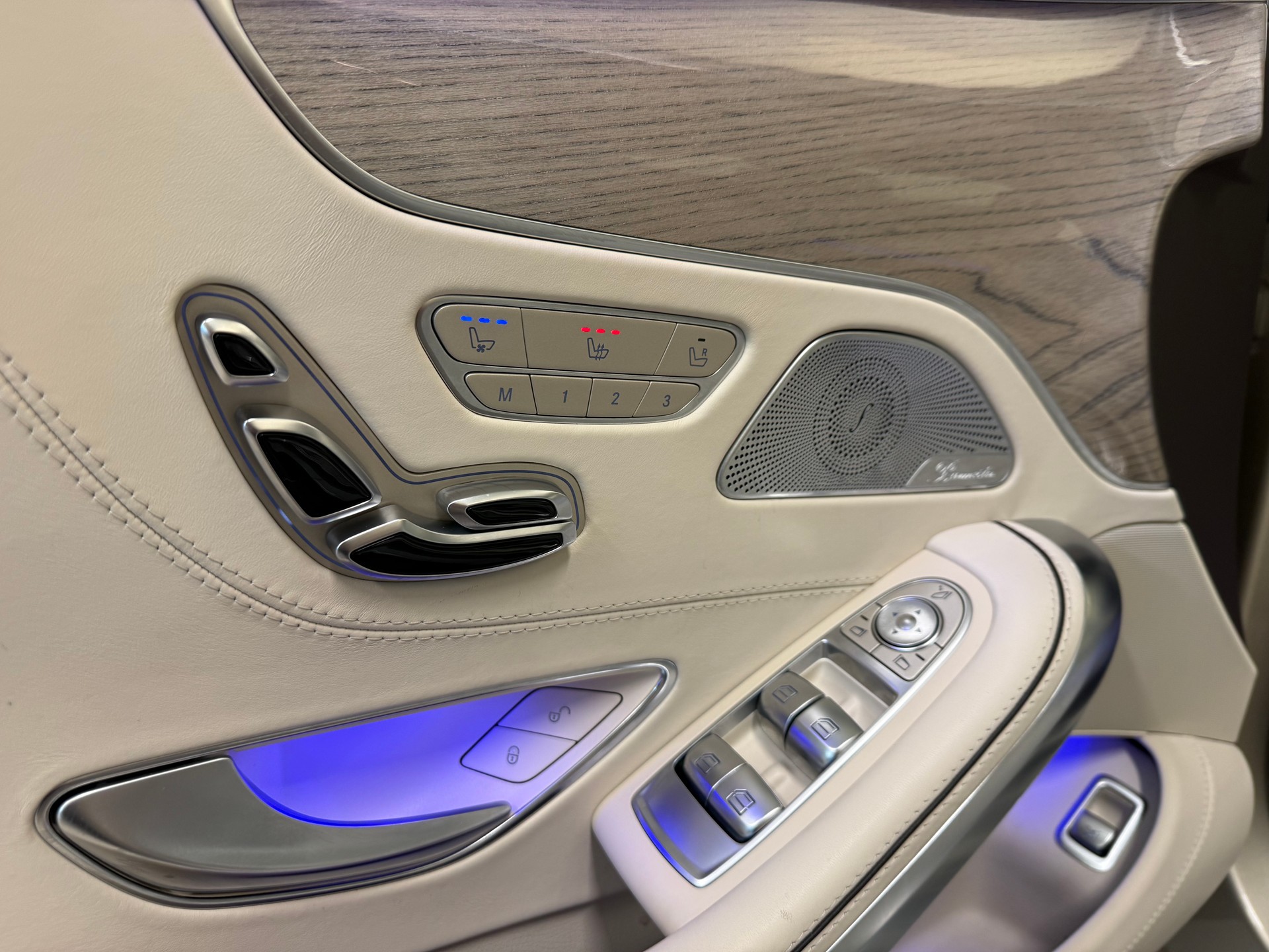 MERCEDES-BENZ S 450 Coupé Exklusiv Edition Designo4Matic 9G-Tronic-image-9