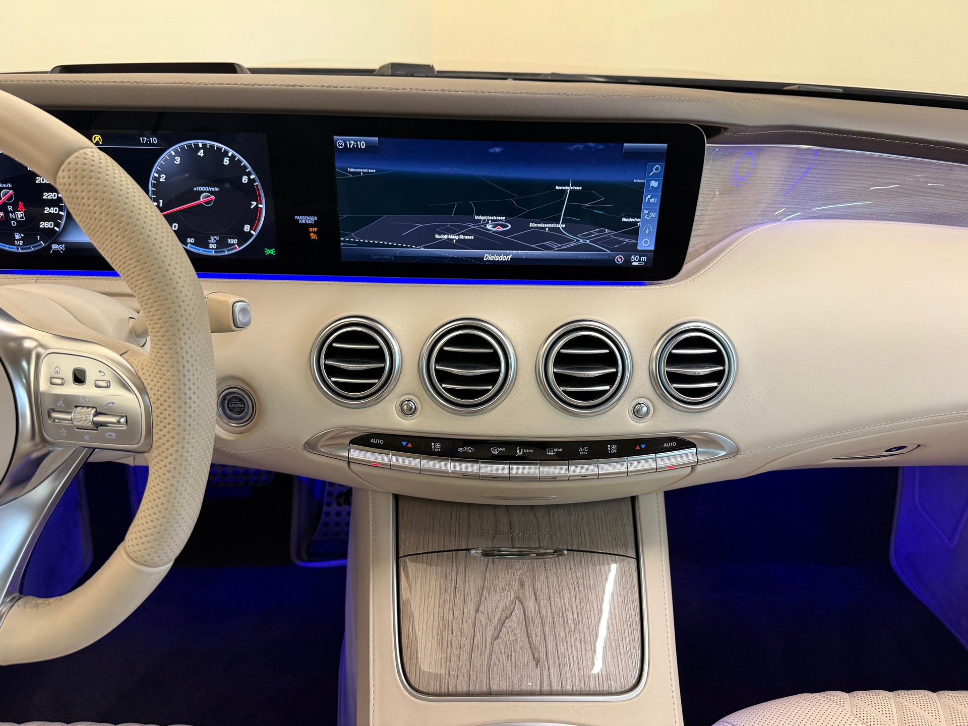 MERCEDES-BENZ S 450 Coupé Exklusiv Edition Designo4Matic 9G-Tronic-image-17