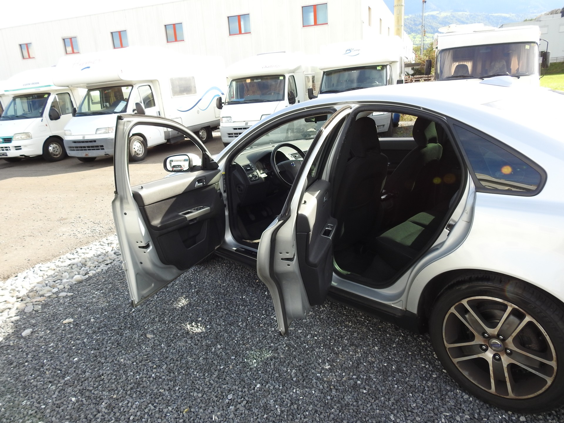 VOLVO S40 1.6 Kinetic-image-6