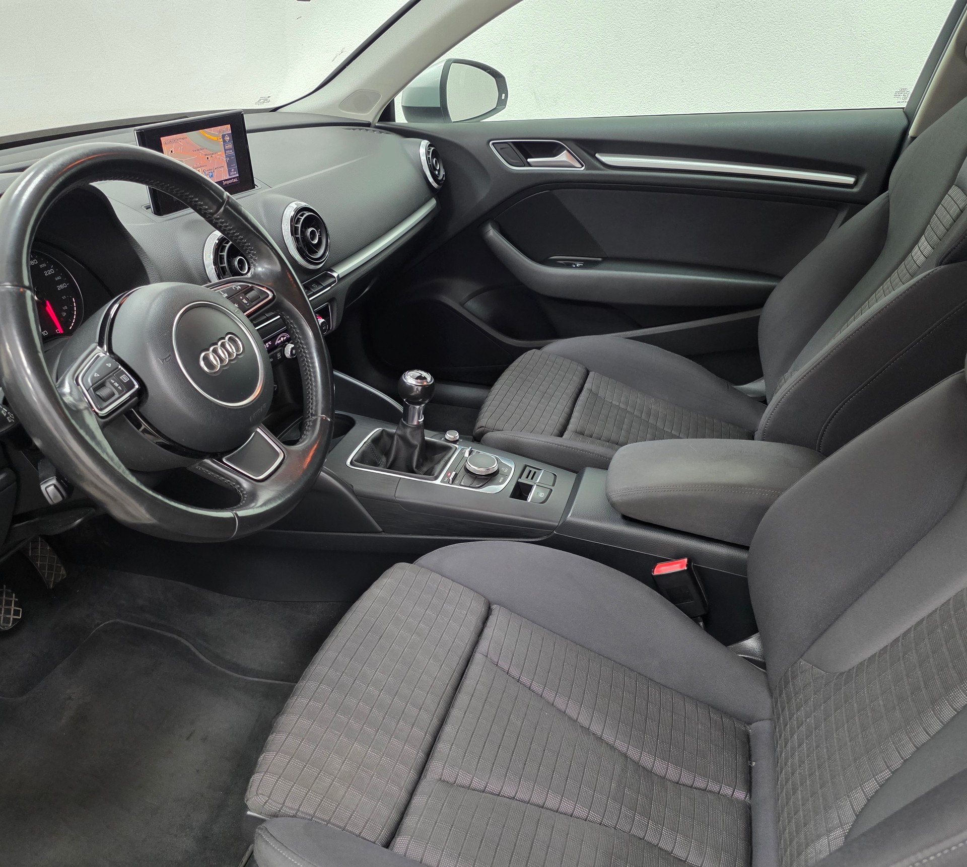 AUDI A3-image-11