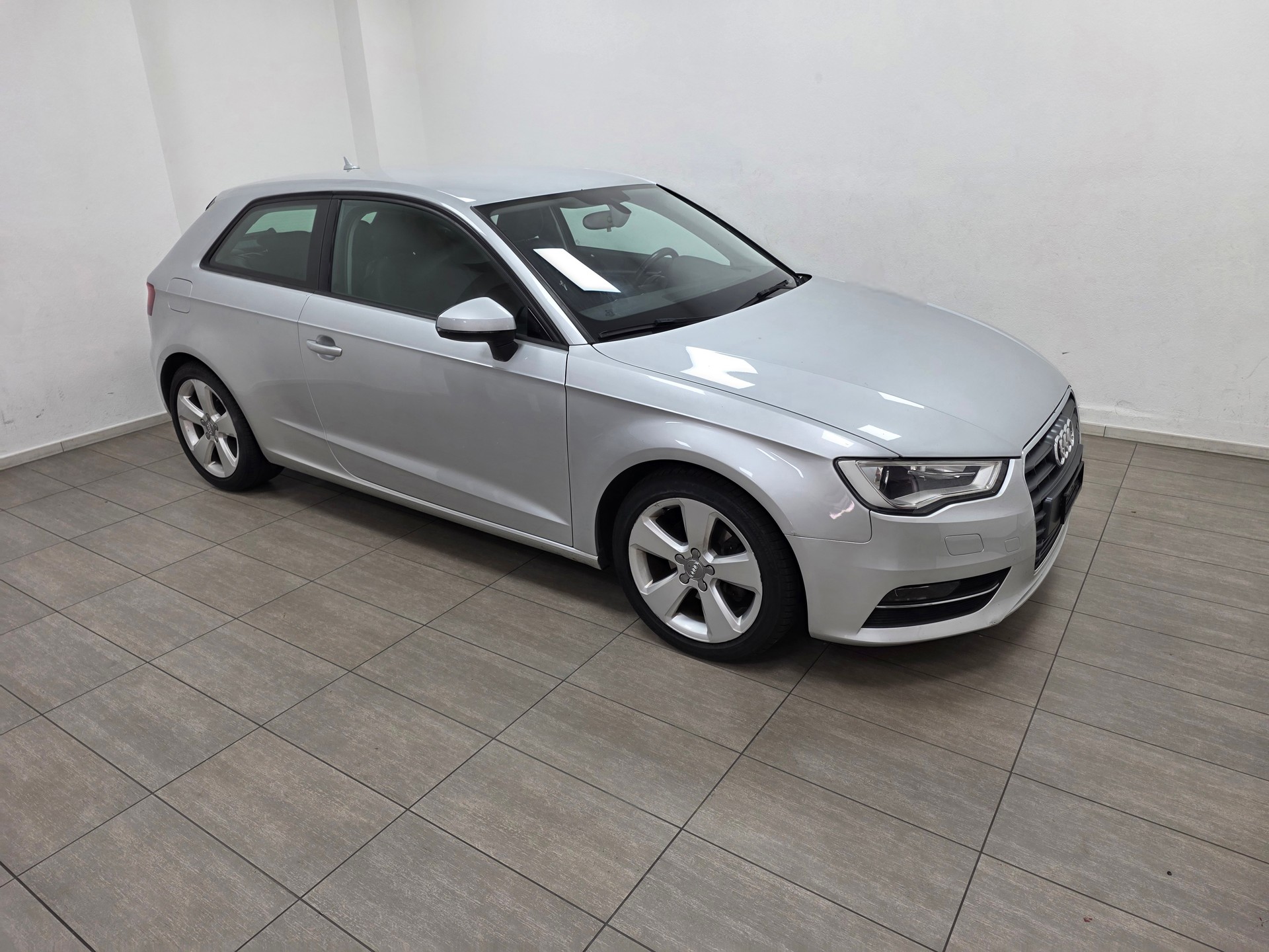 AUDI A3-image-1