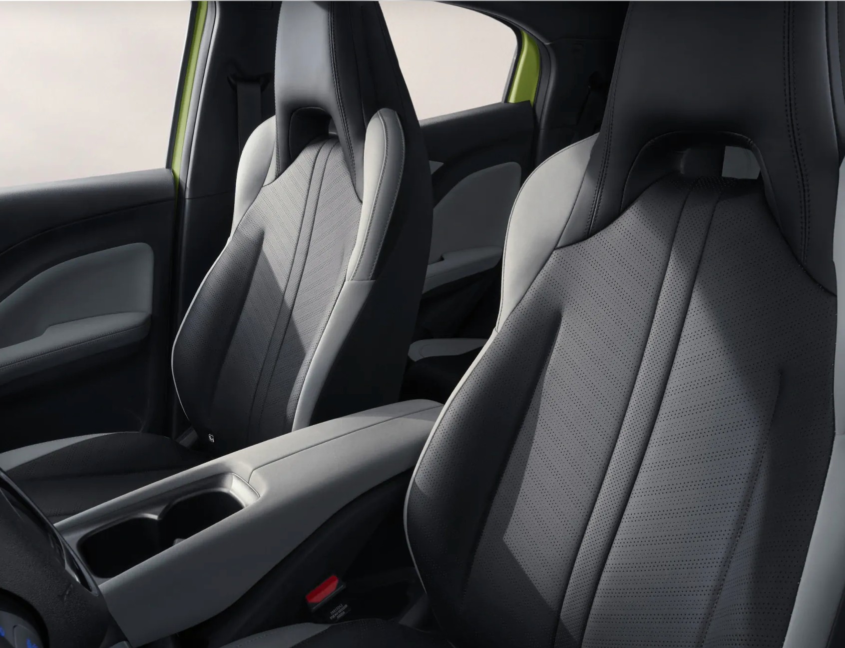 BYD Dolphin Surf 43 kWh Boost-image-7