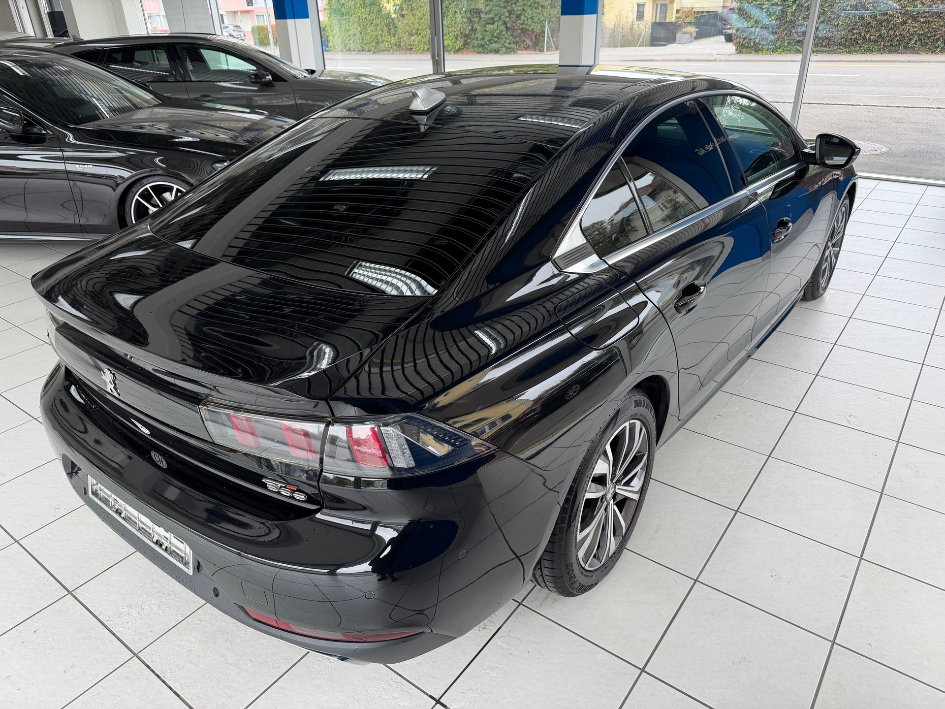 PEUGEOT 508 1.5 Blue HDI GT Line EAT8-image-5