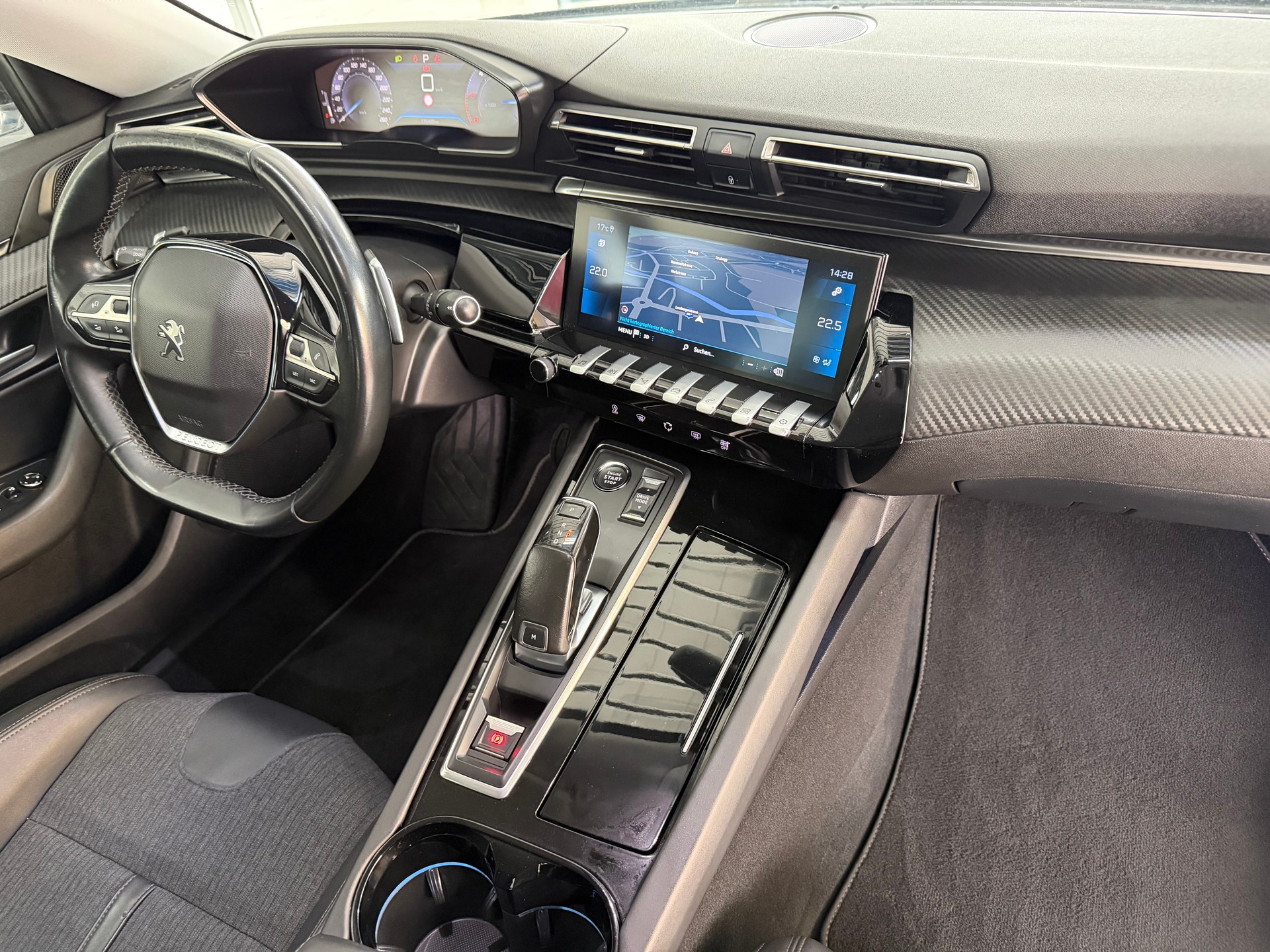 PEUGEOT 508 1.5 Blue HDI GT Line EAT8-image-15