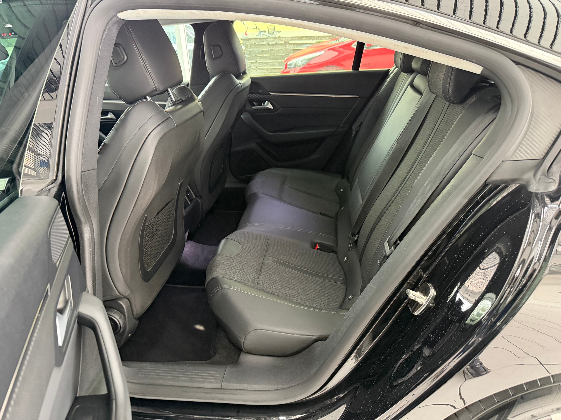 PEUGEOT 508 1.5 Blue HDI GT Line EAT8-image-19