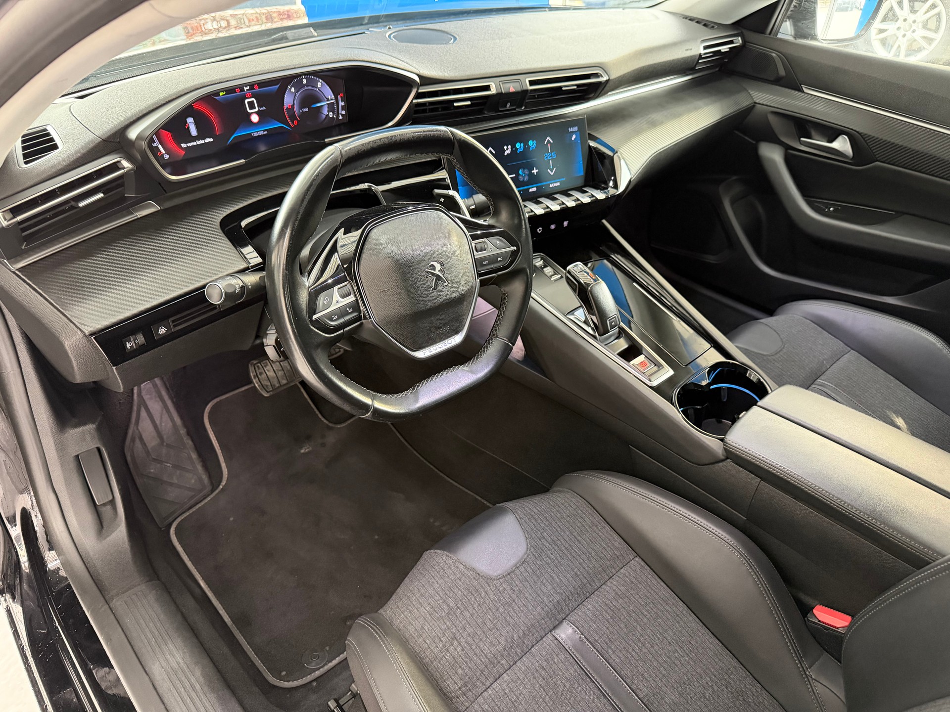 PEUGEOT 508 1.5 Blue HDI GT Line EAT8-image-12