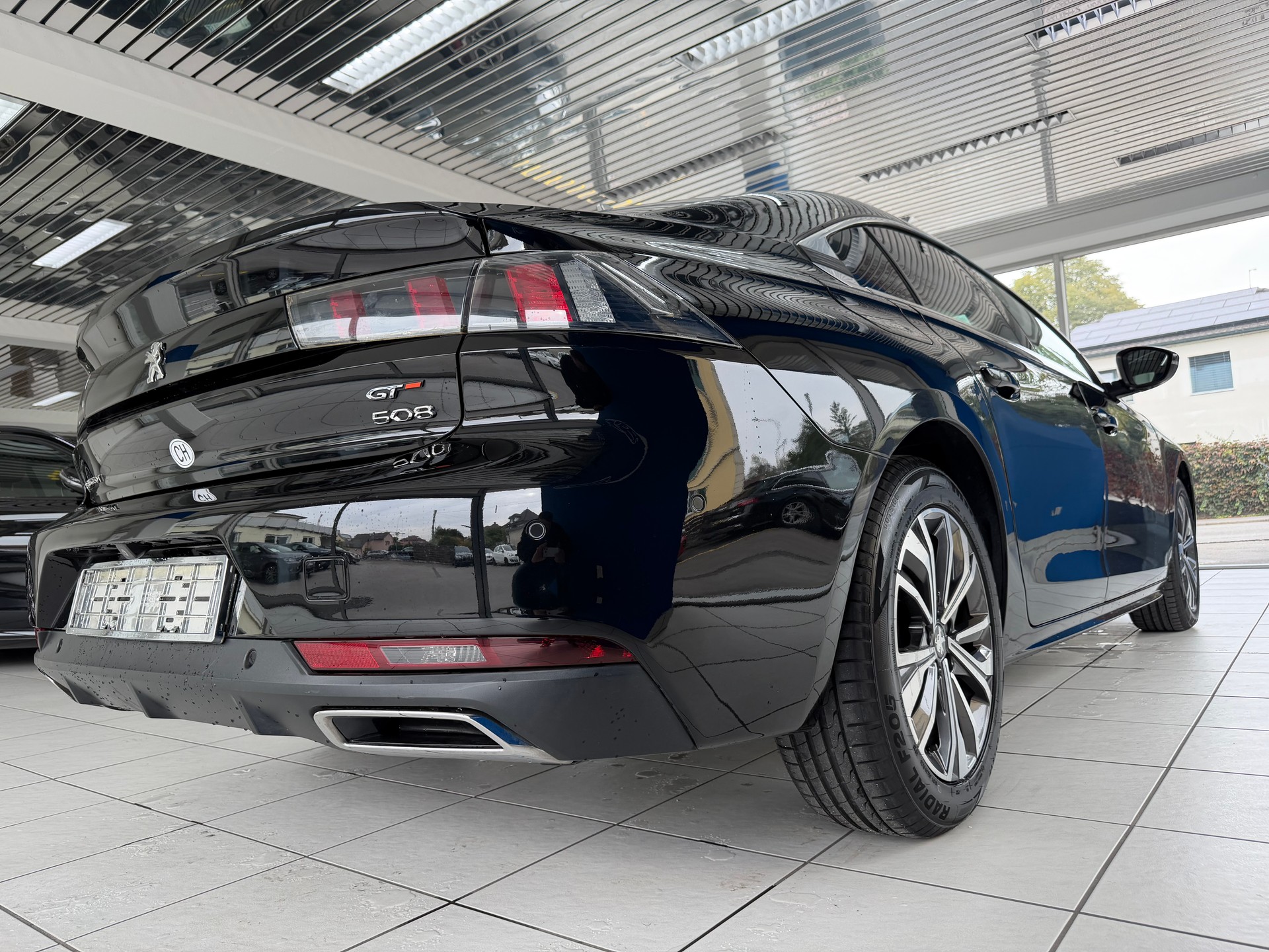 PEUGEOT 508 1.5 Blue HDI GT Line EAT8-image-6