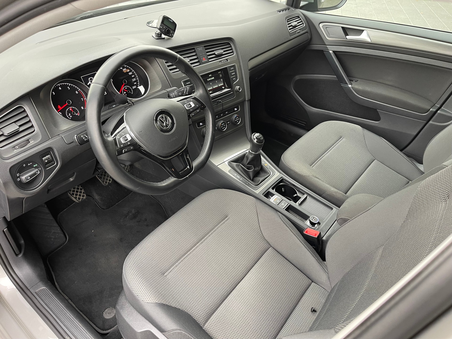 VW Golf 1.2 TSI Comfortline-image-12