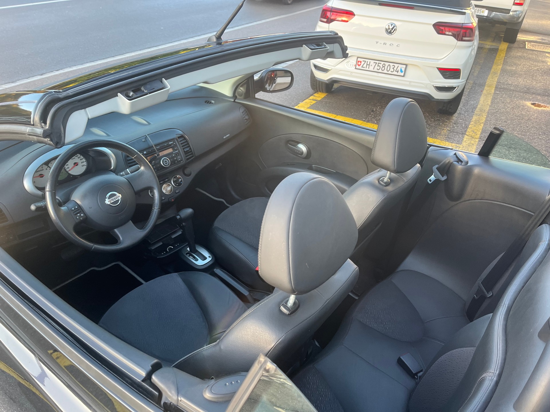 NISSAN Micra 1.6 Active Luxury C+C-image-5