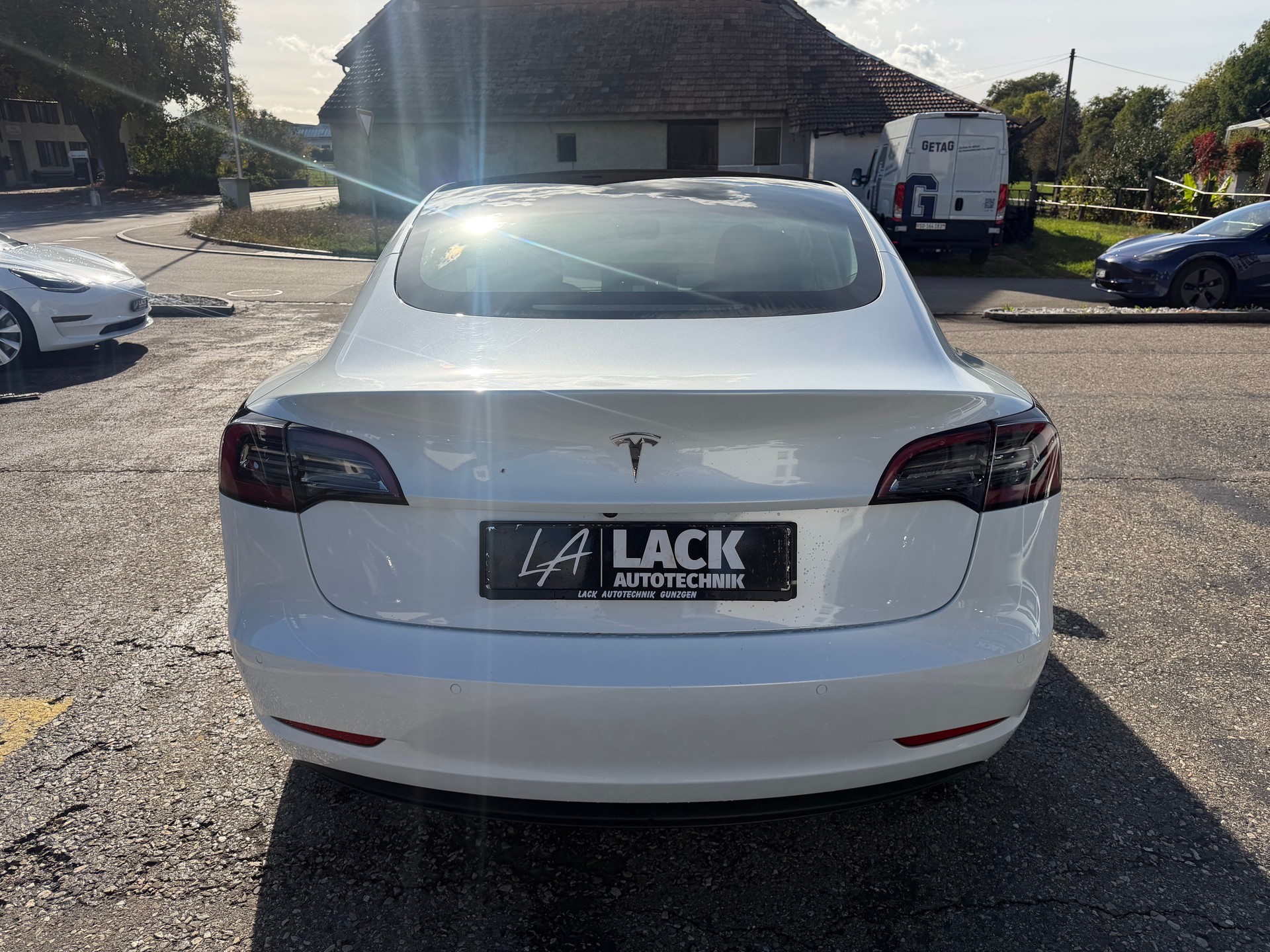 TESLA Model 3 Long Range Dual Motor AWD-image-7