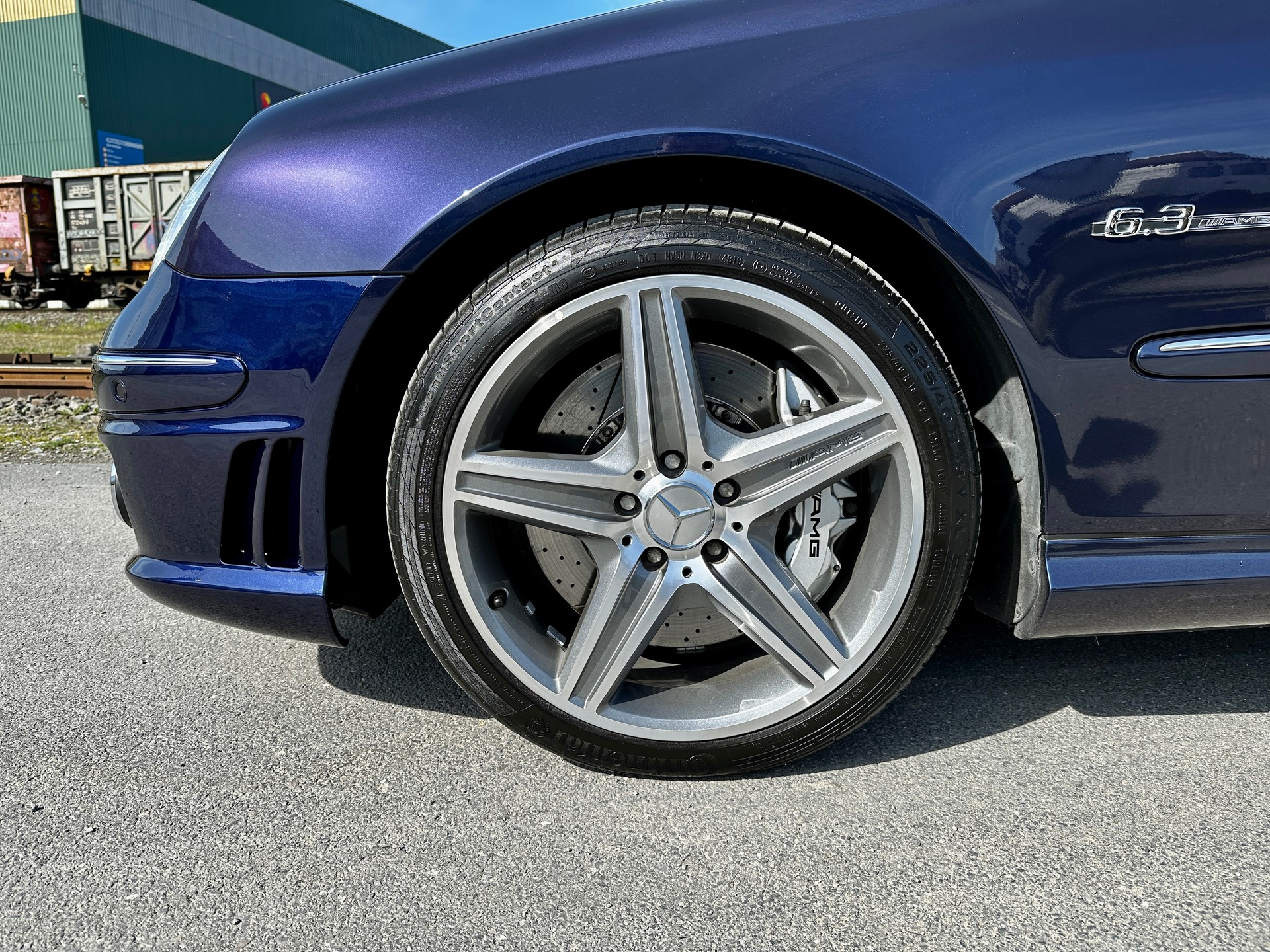 MERCEDES-BENZ CLK 63 AMG Avantgarde 7G-Tronic-image-4
