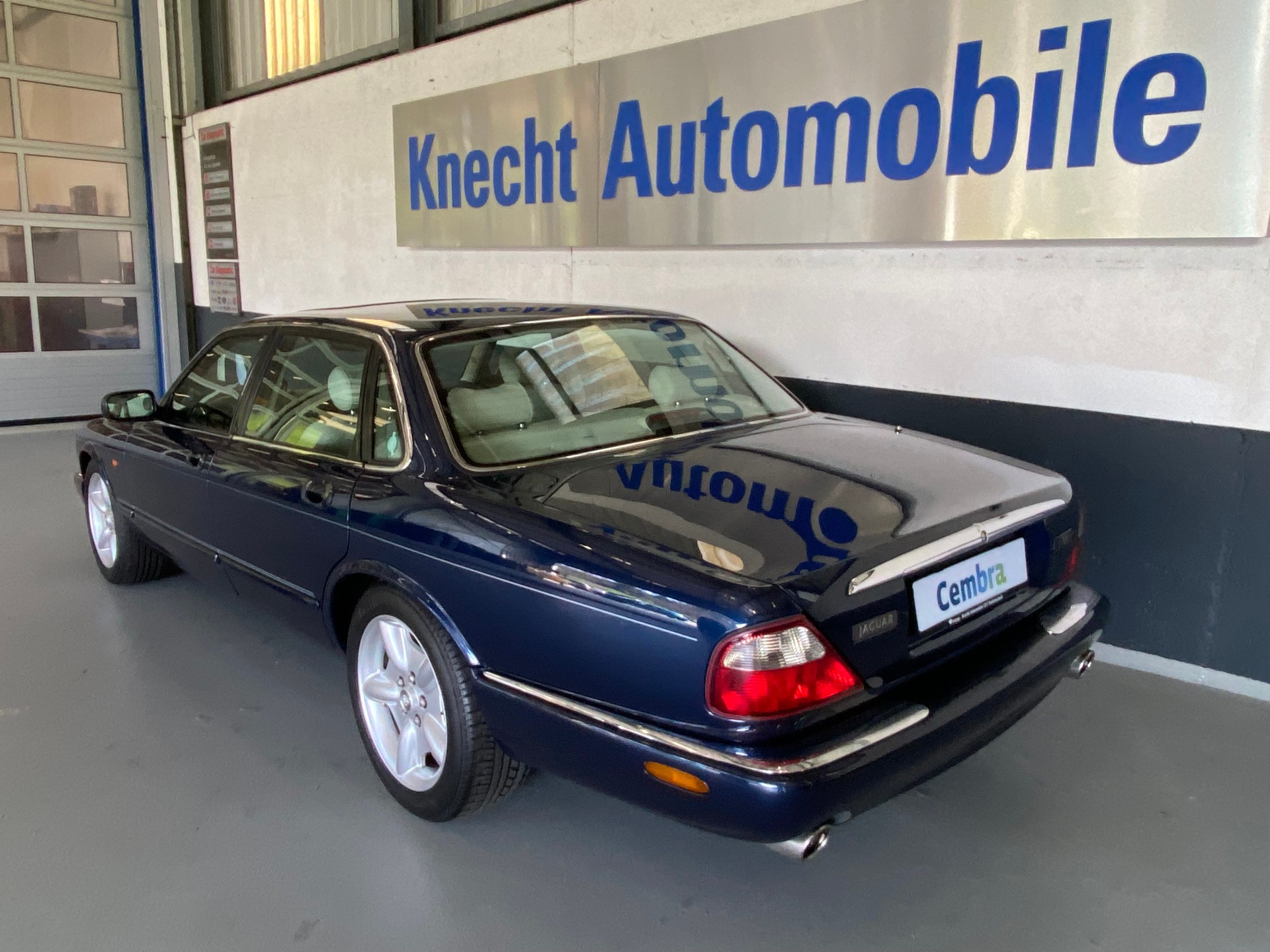 JAGUAR XJR 4.0 V8 S/C-image-2