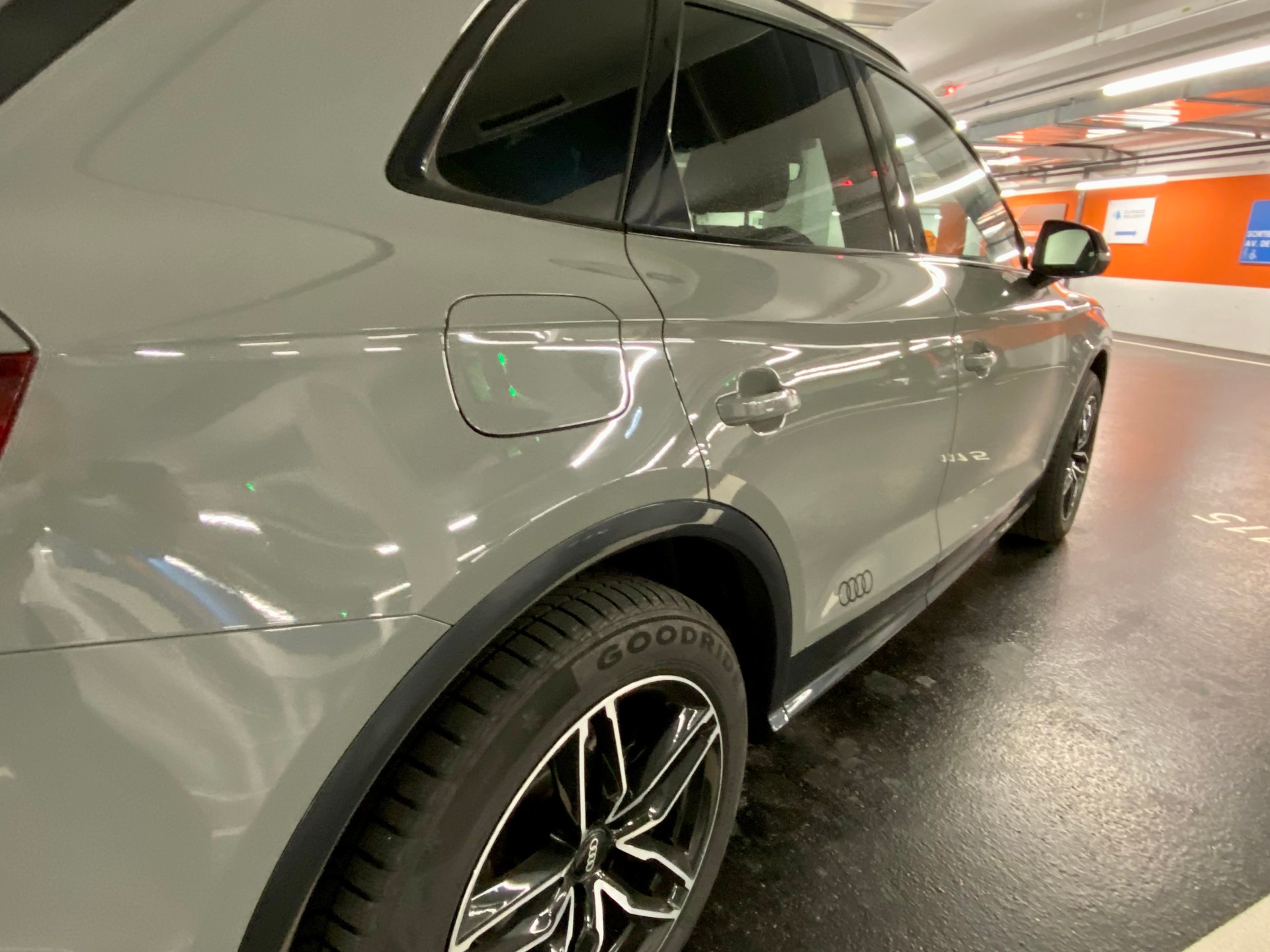 AUDI SQ5 3.0 TFSI quattro S-tronic-image-5