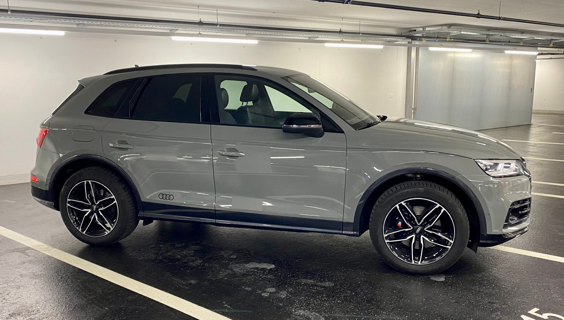 AUDI SQ5 3.0 TFSI quattro S-tronic-image-3