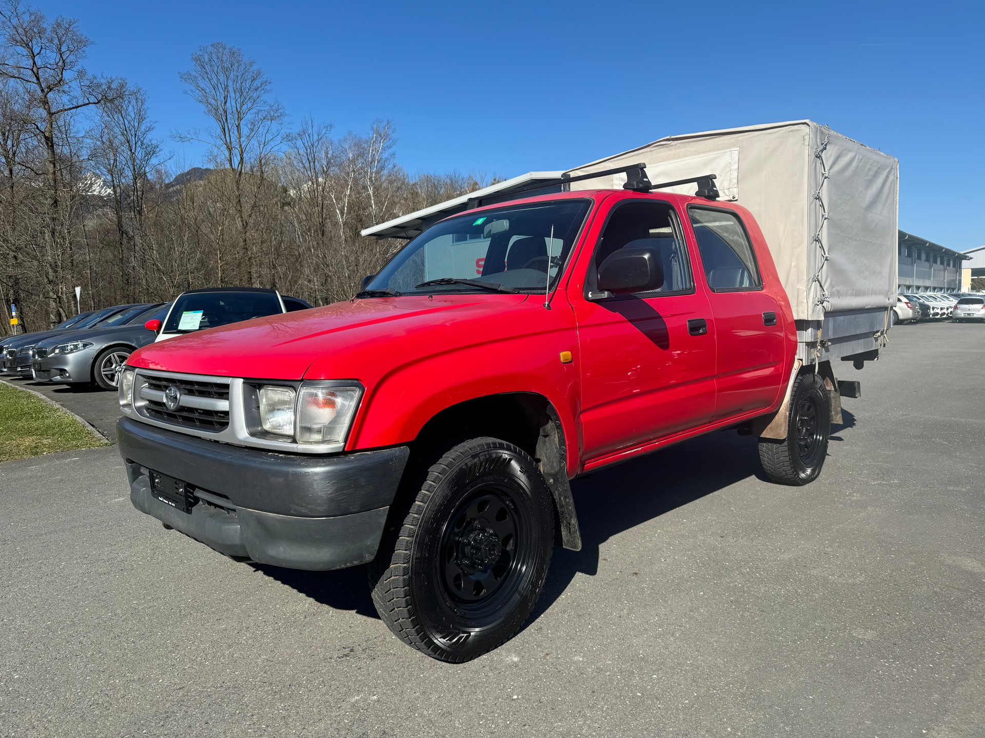 TOYOTA Hilux Double Cab SR5-image-0