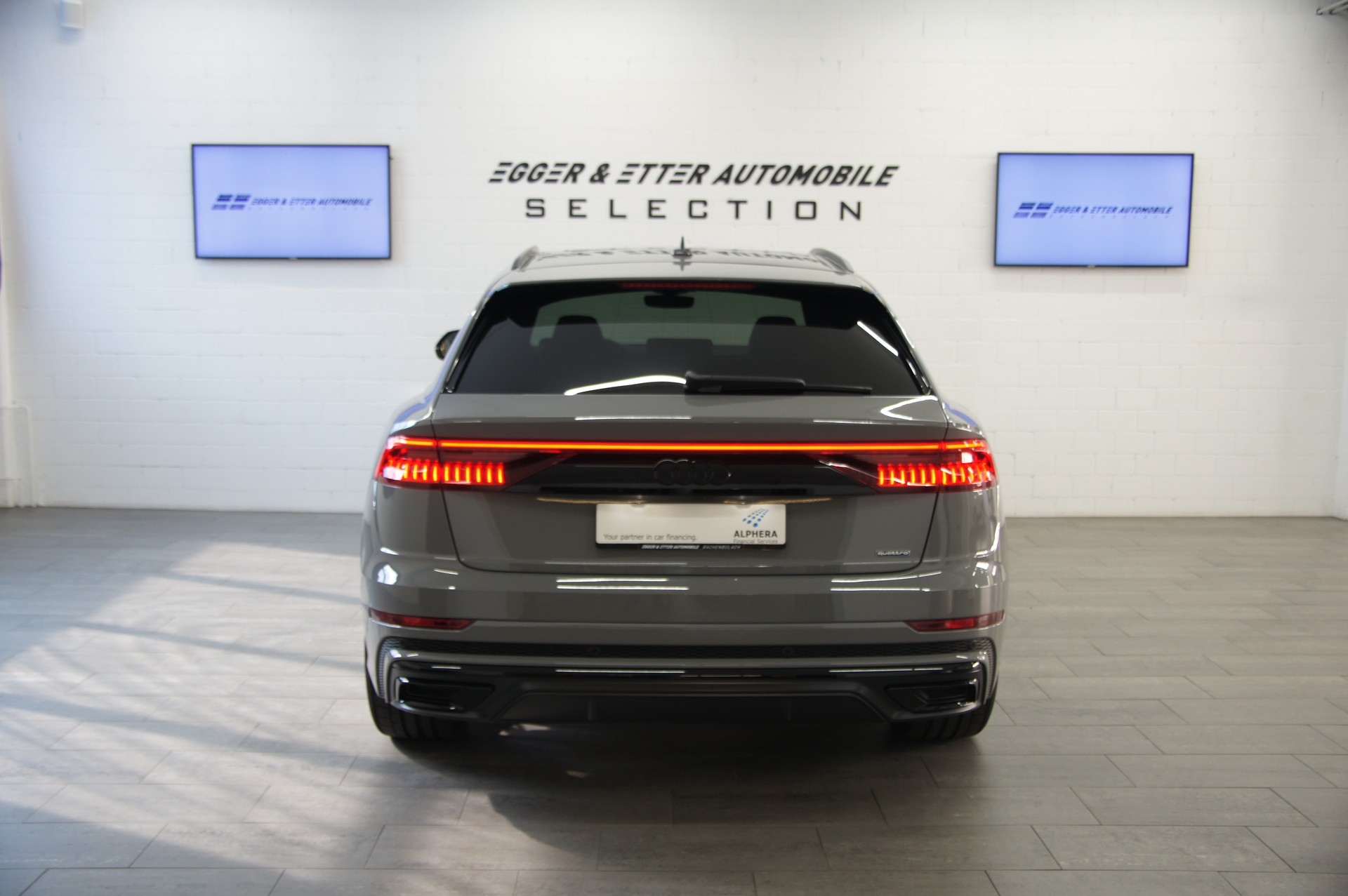 AUDI Q8 50 TDI quattro tiptronic-image-4