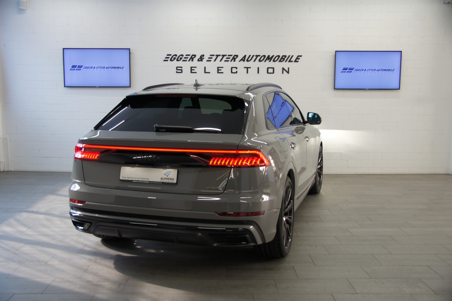 AUDI Q8 50 TDI quattro tiptronic-image-5