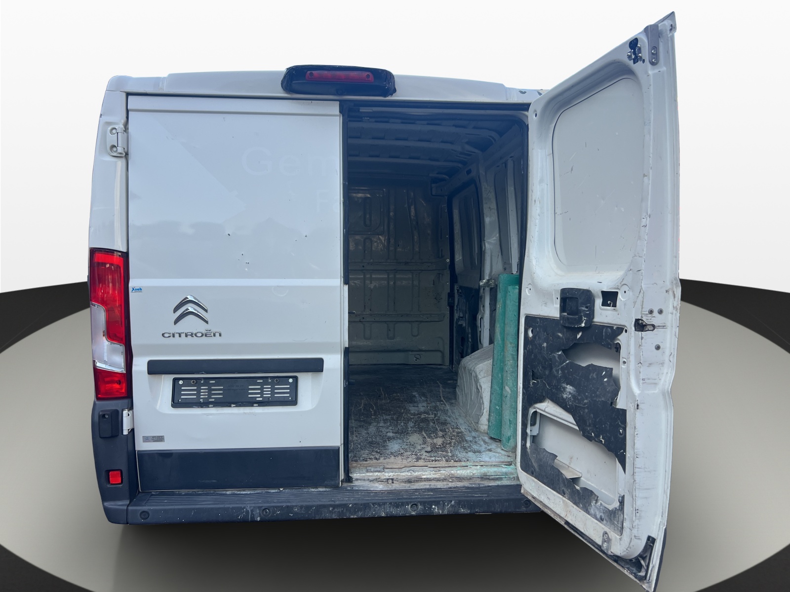 CITROEN Jumper 30 2.0 BlueHDi 110 Attraction L1H1-image-17
