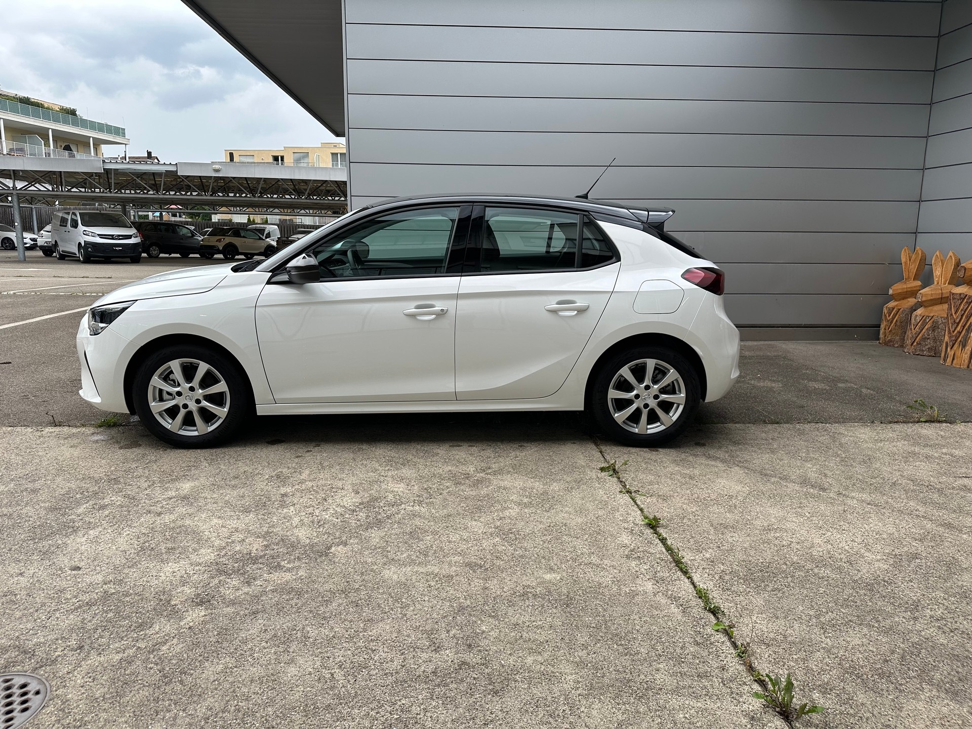 OPEL Corsa 1.2 TP Edition-image-1