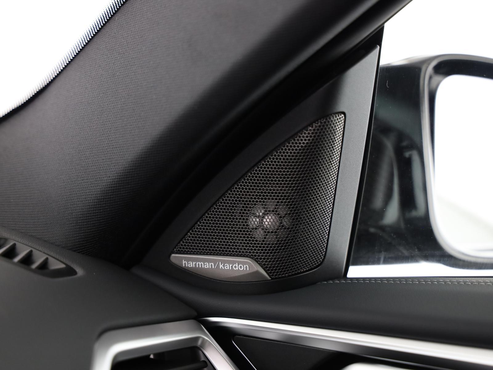 BMW M440i xDrive Coupé M Sport Pro-image-17