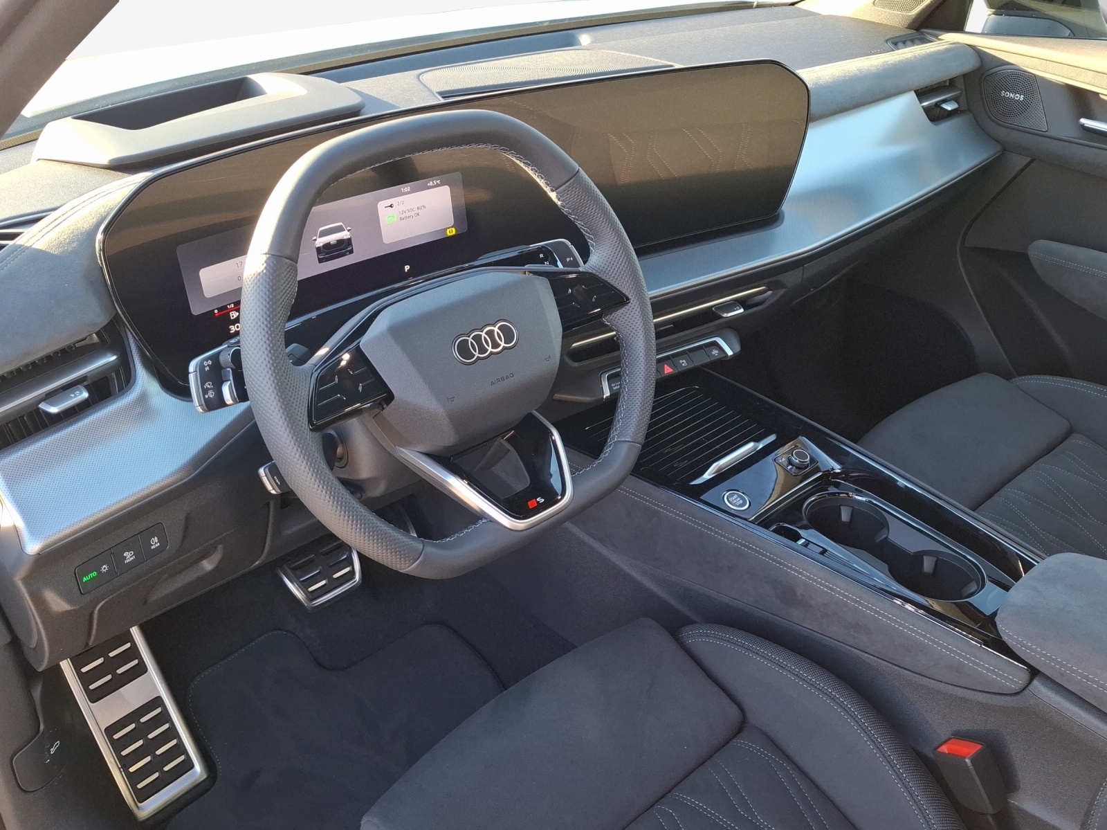 AUDI Q3 SUV 110 kW TFSI S tronic-image-15