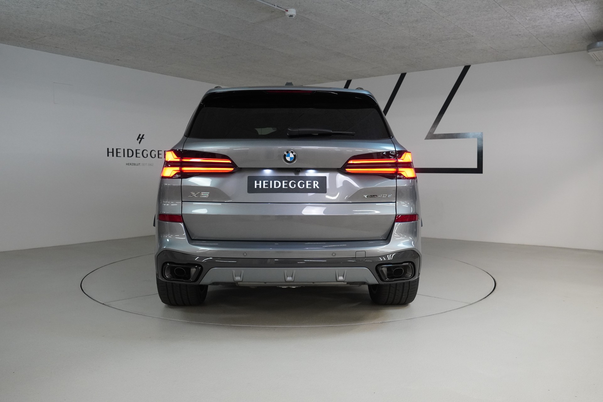 BMW X5 xDrive 48V 40d M Sport Pro Steptronic-image-5