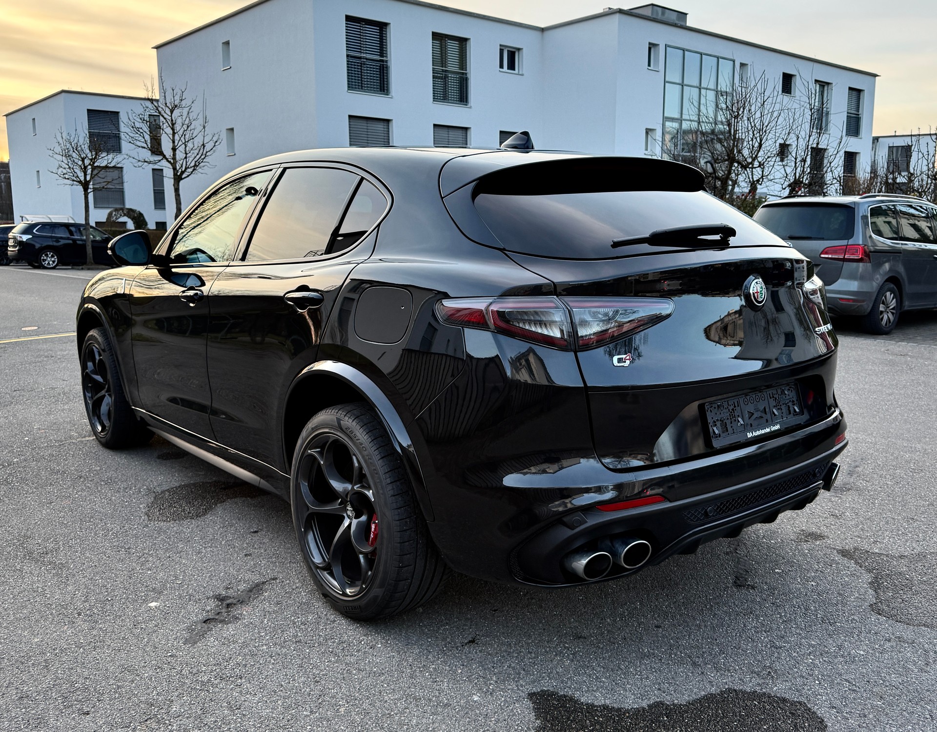 ALFA ROMEO STELVIO 2.9 V6 QUADRIFOGLIO Q4 AT8-showroom-element-3