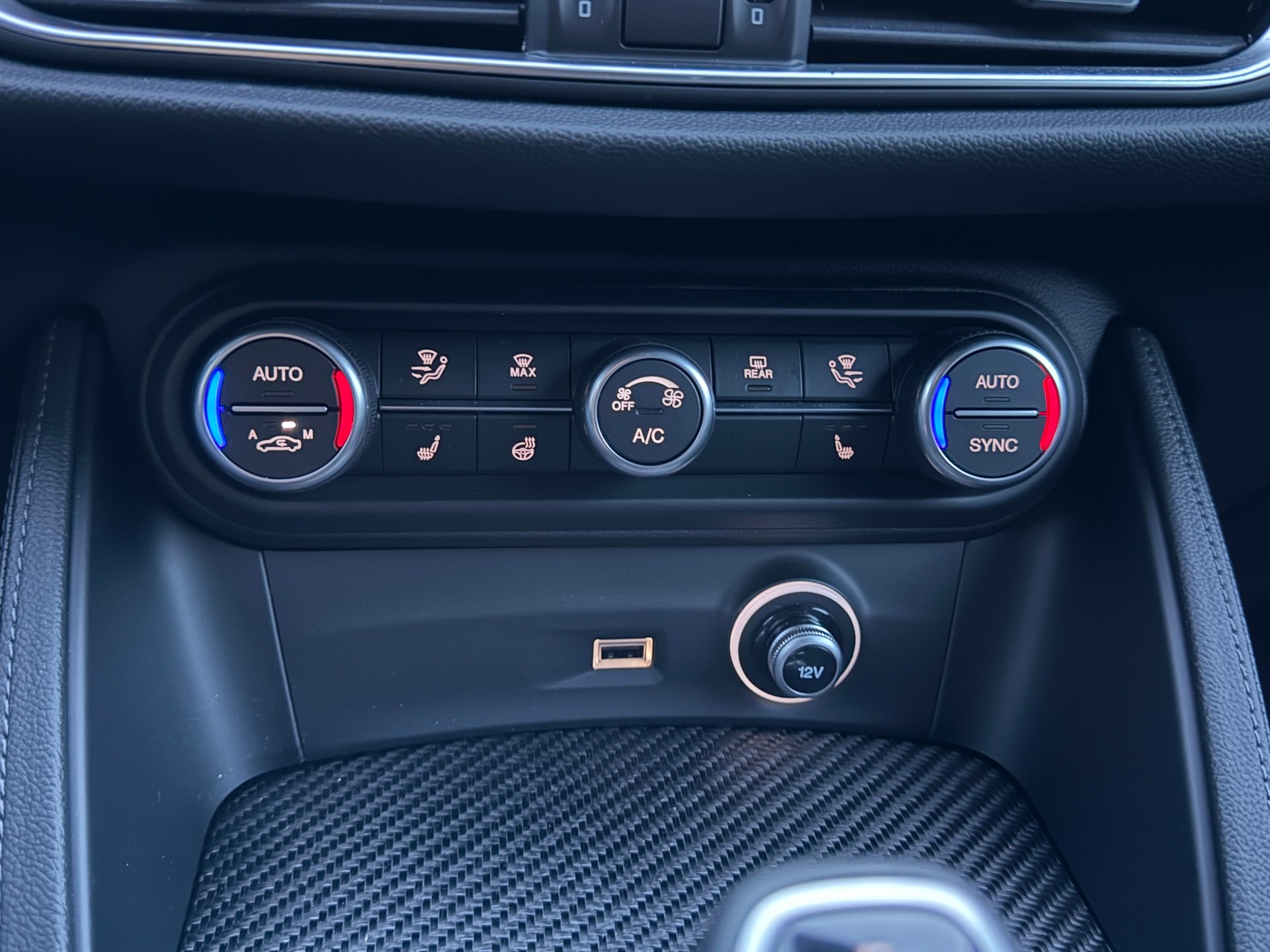 ALFA ROMEO STELVIO 2.9 V6 QUADRIFOGLIO Q4 AT8*FACELIFT*-image-18