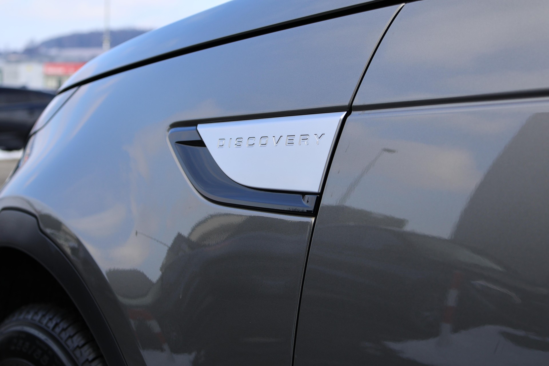 LAND ROVER Discovery 2.0 SD4 HSE-image-9