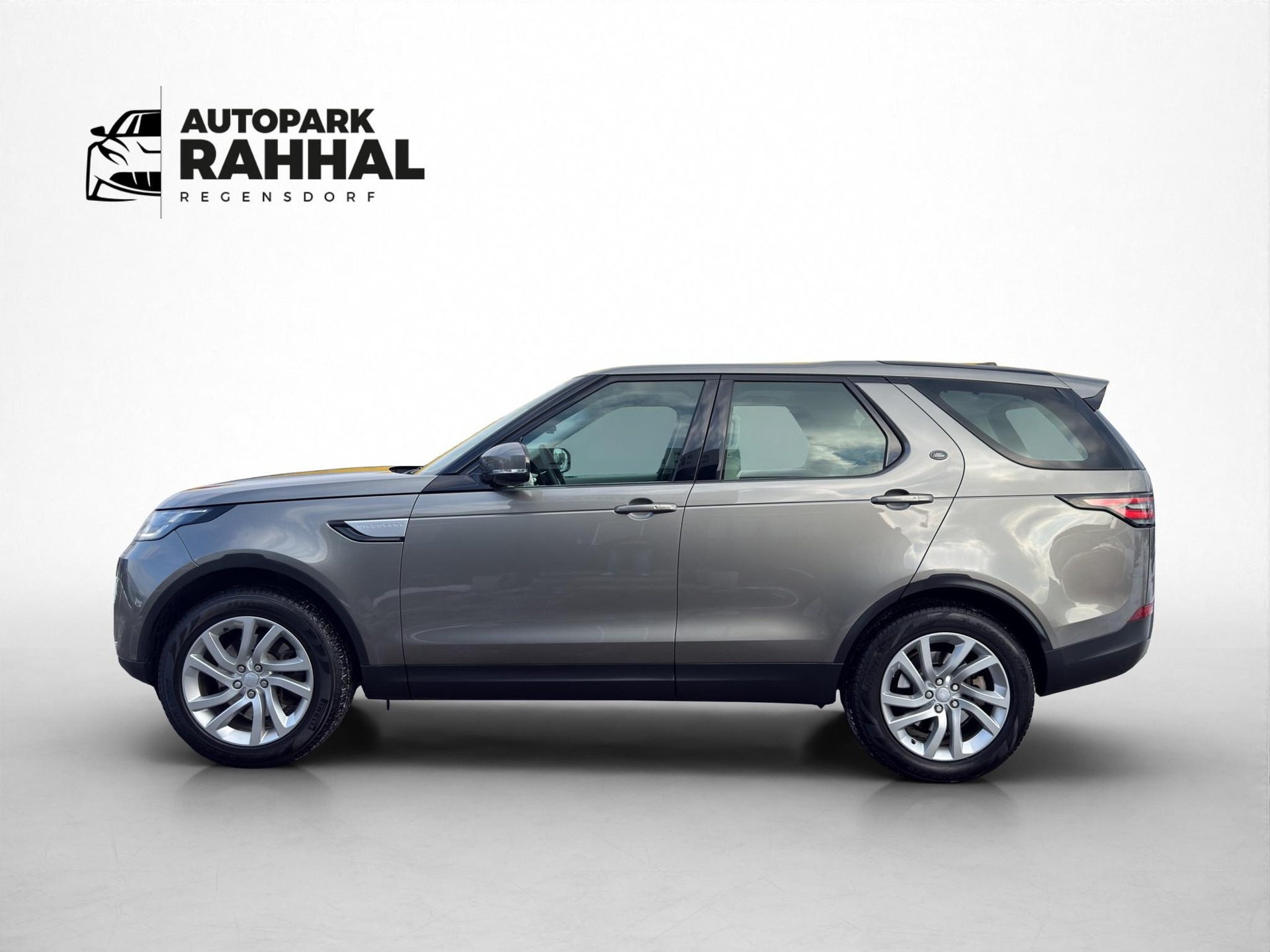 LAND ROVER Discovery 2.0 SD4 HSE-image-10