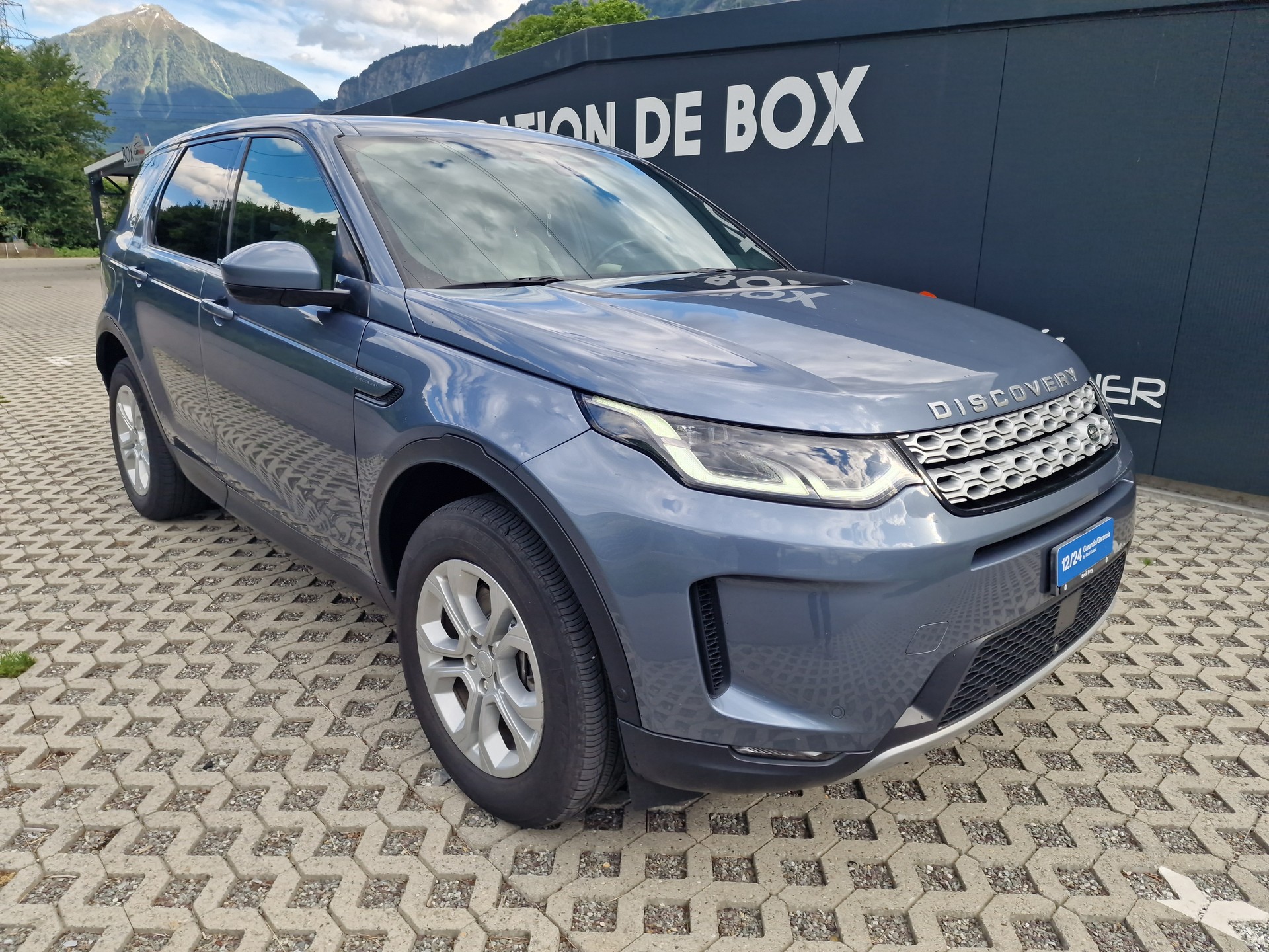 LAND ROVER Discovery Sport R Dyn P300e 1.5 PHEV HSE AT8-image-1