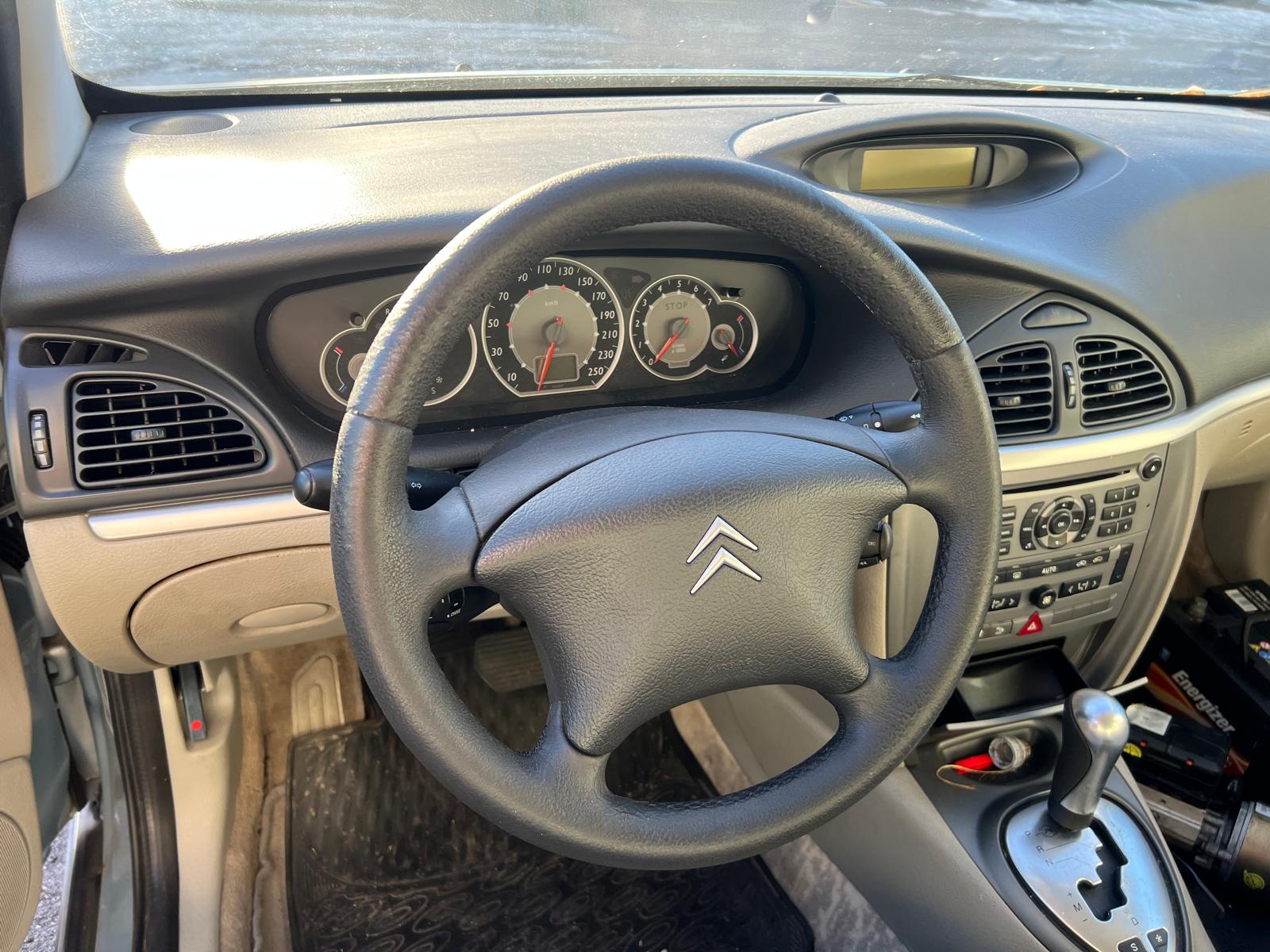 CITROEN C5 Berline 2.0i Exclusive-image-5