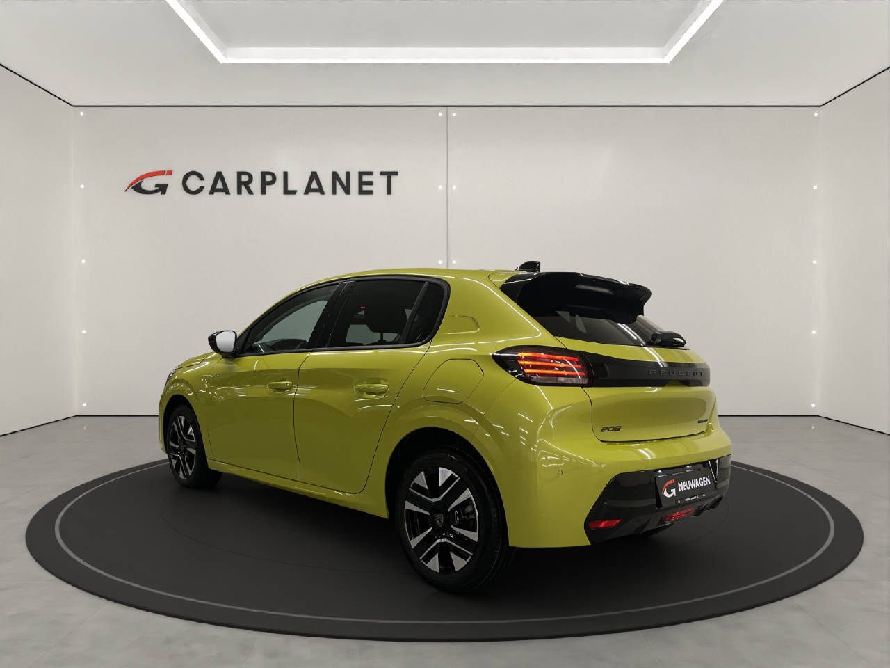 PEUGEOT 208 1.2 Hybrid Allure Premium-image-2