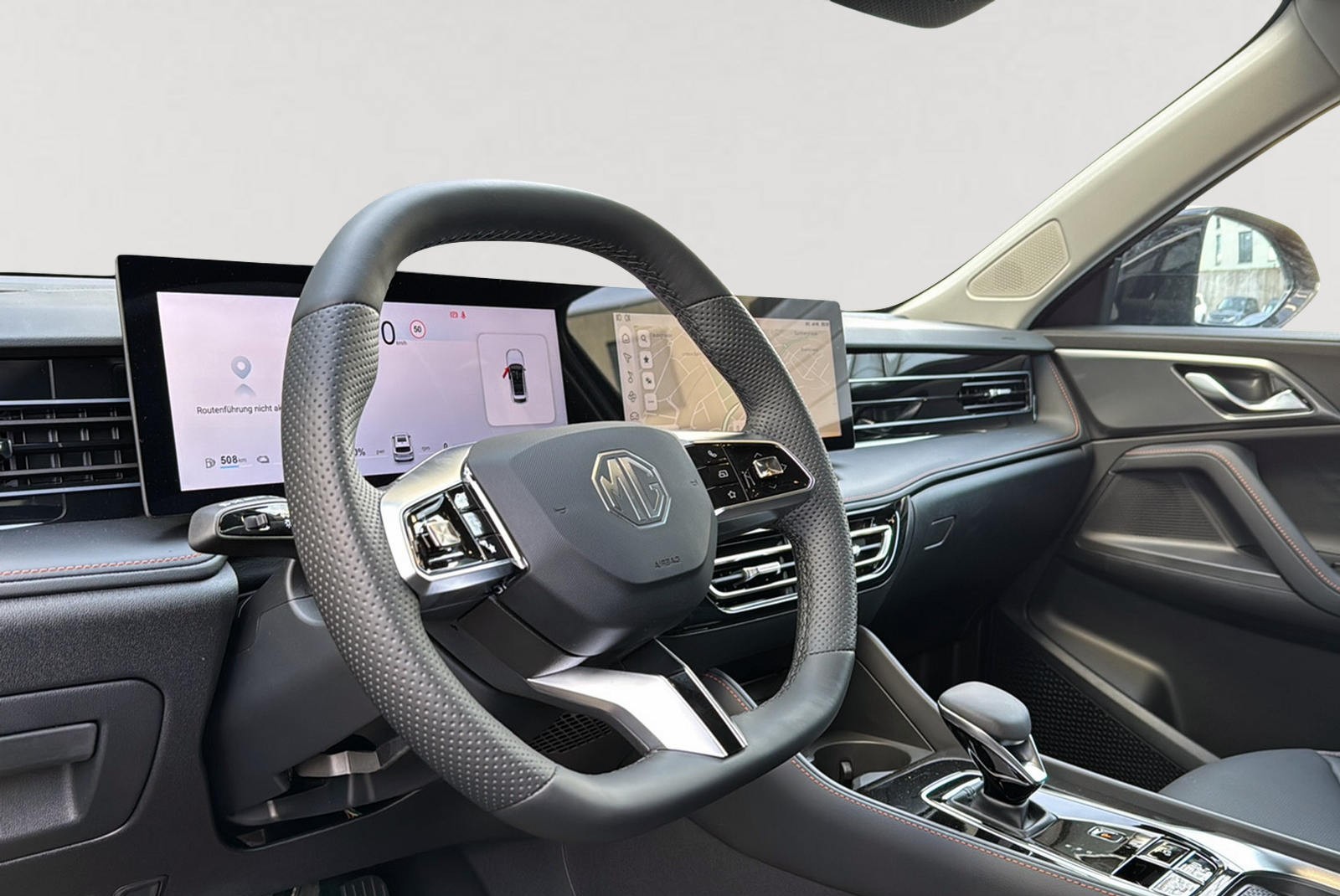 MG HS 1.5 T PHEV Luxury-image-6