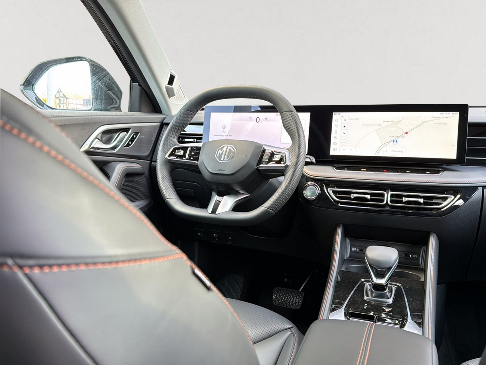 MG HS 1.5 T PHEV Luxury-image-5