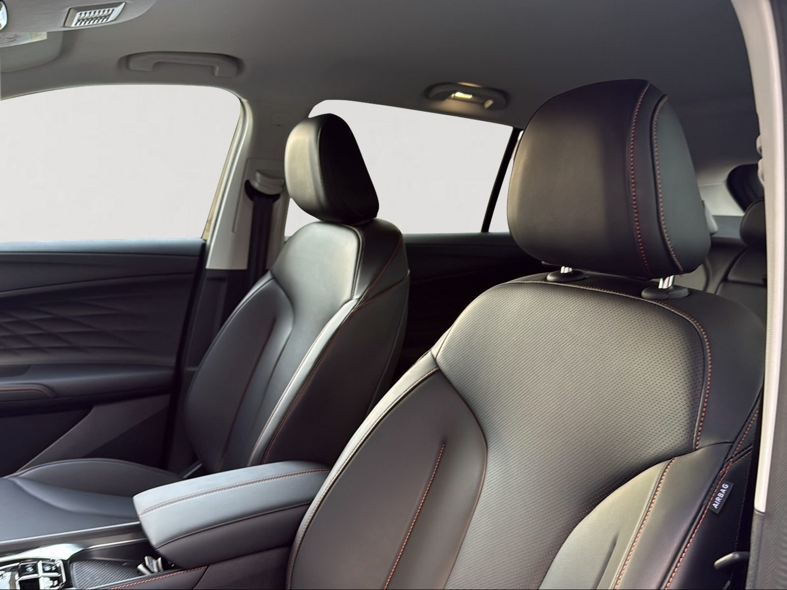 MG HS 1.5 T PHEV Luxury-image-8
