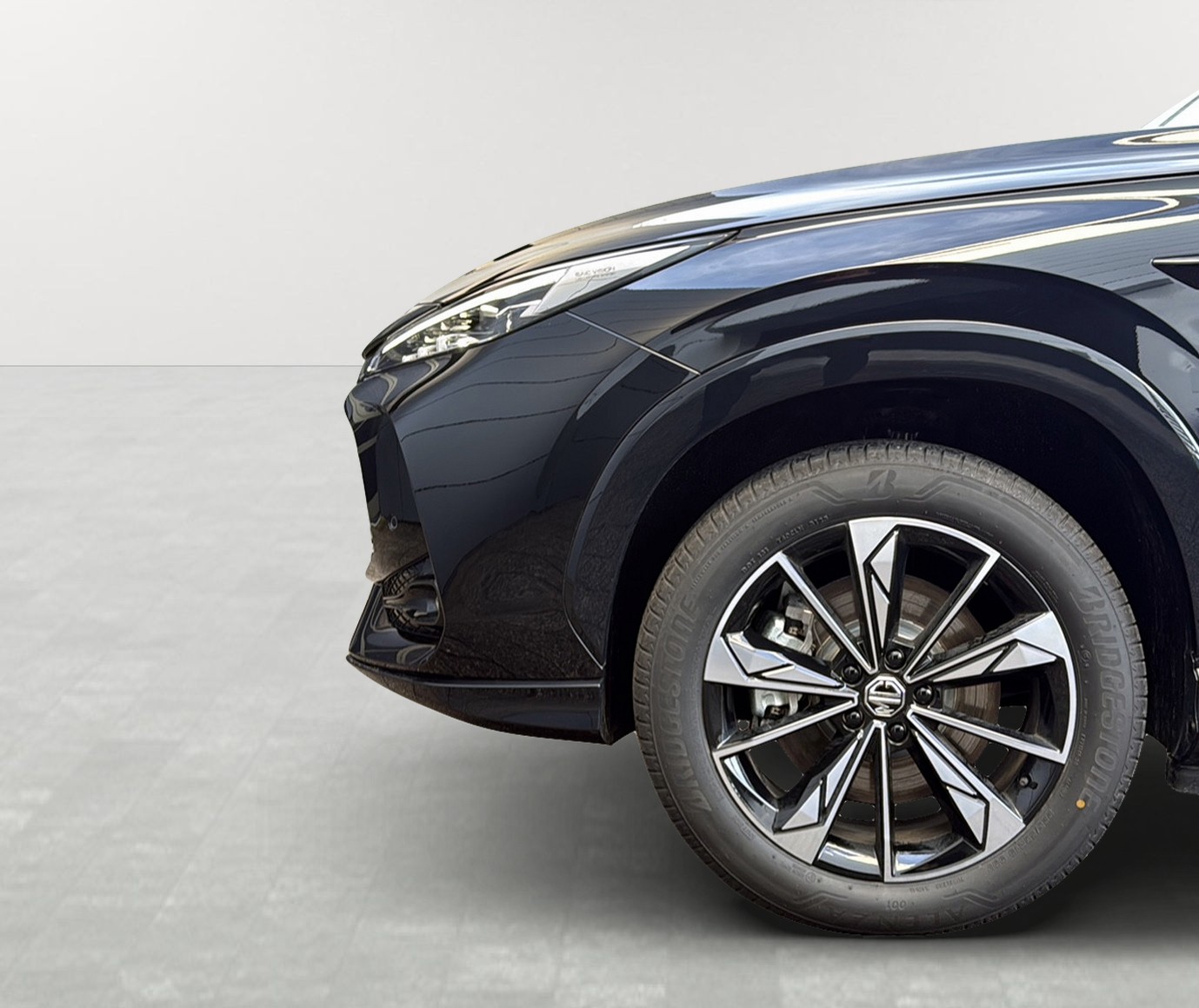MG HS 1.5 T PHEV Luxury-image-1