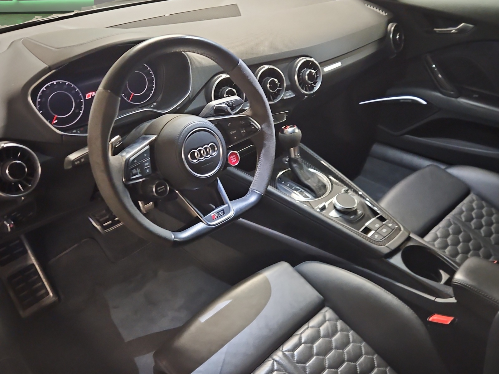 AUDI TT Roadster TTRS S-tronic-image-6
