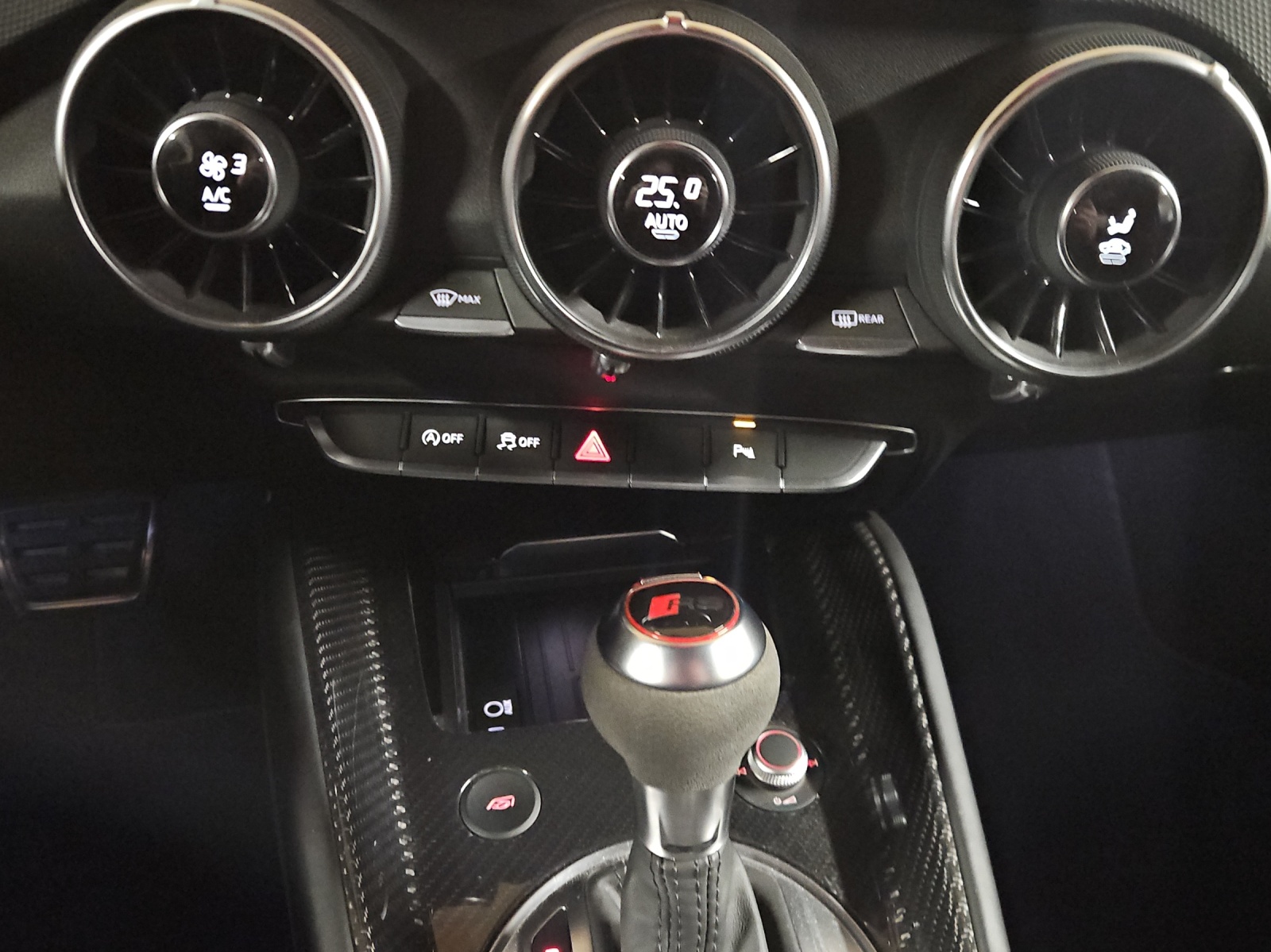 AUDI TT Roadster TTRS S-tronic-image-18