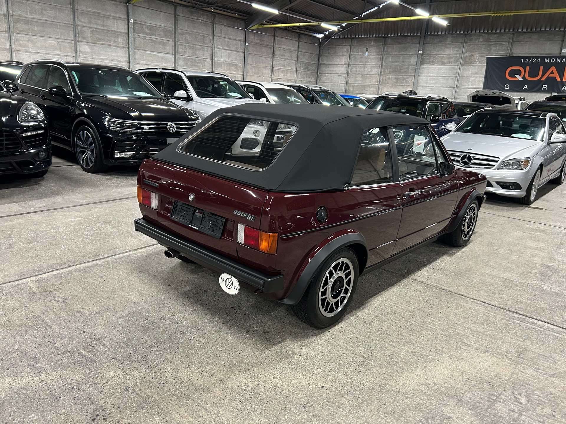 VW Golf Cabriolet 1600 GL-image-3