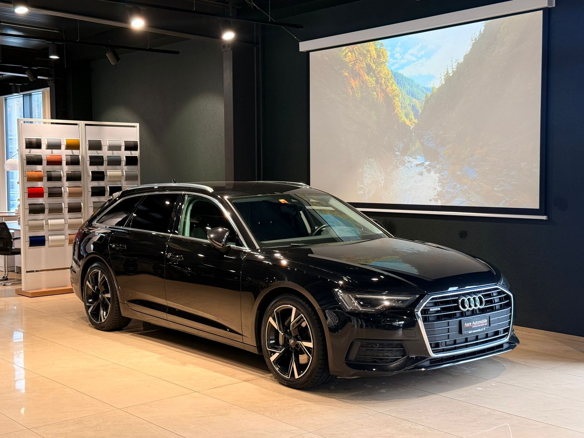 AUDI A6 Avant 45 TDI quattro tiptronic-image-1