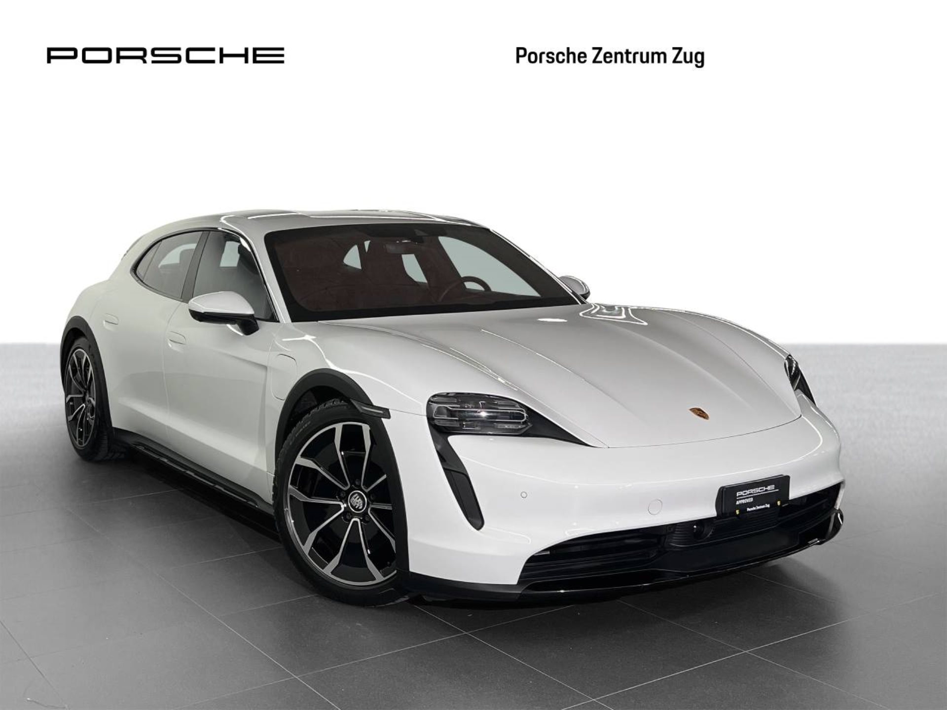 PORSCHE Taycan 4 Cross Turismo-image-5