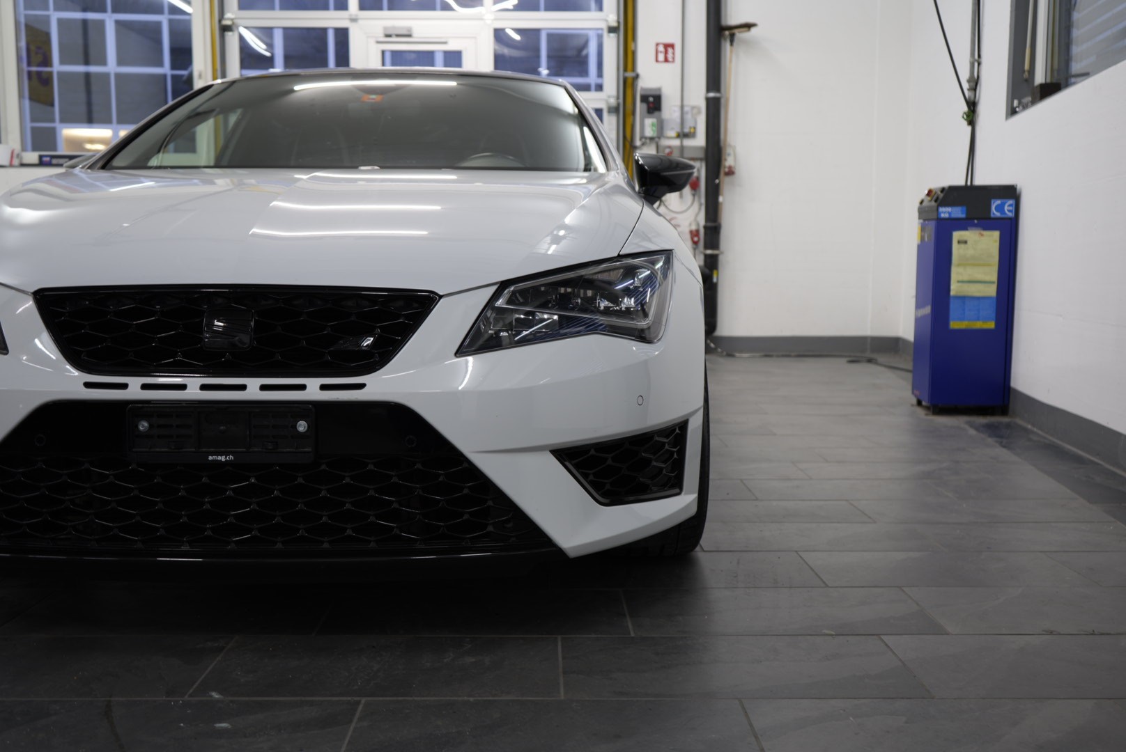 SEAT Leon 2.0 TSI Cupra 290 DSG-image-5