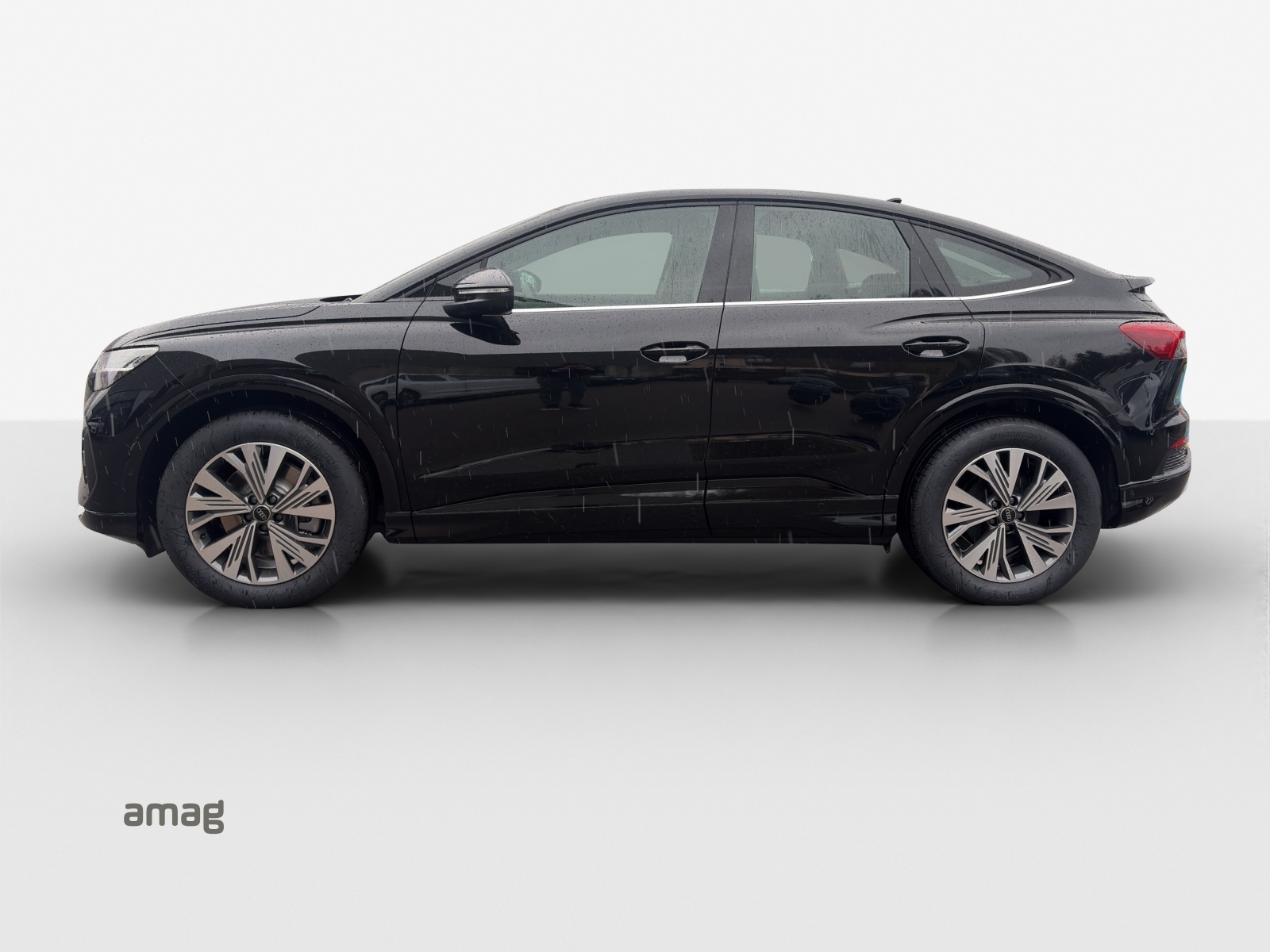 AUDI Q4 Sportback e-tron 45 Attraction quattro-showroom-element-1