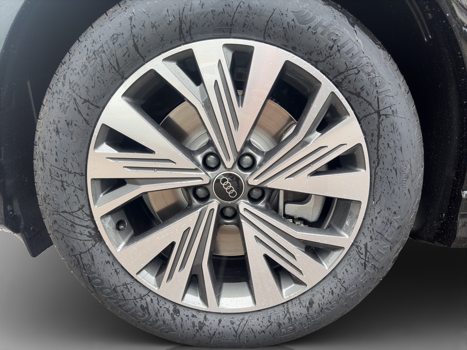 AUDI Q4 Sportback e-tron 45 Attraction quattro-image-13
