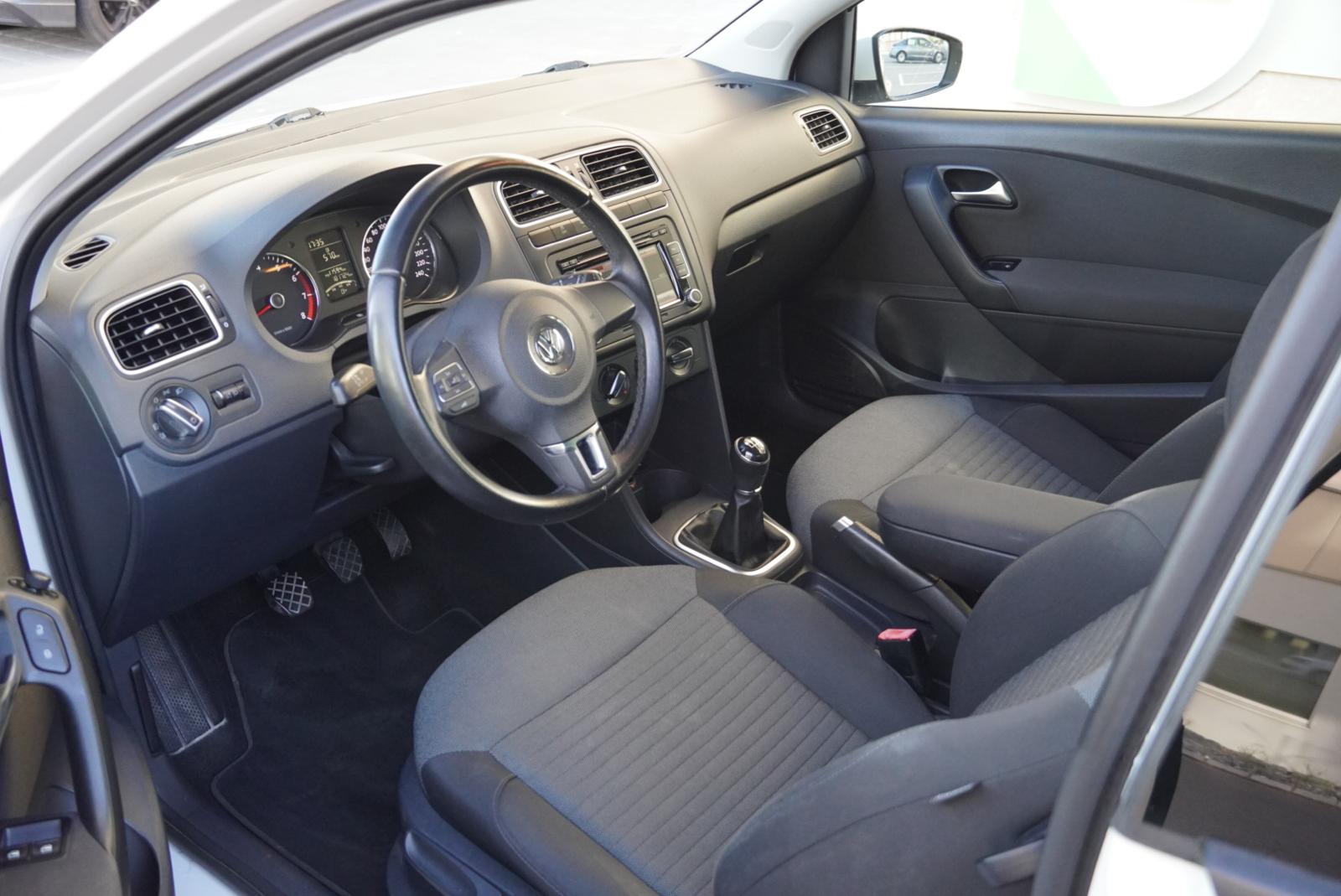 VW Polo 1.2 TSI Sport Comfortline-image-12