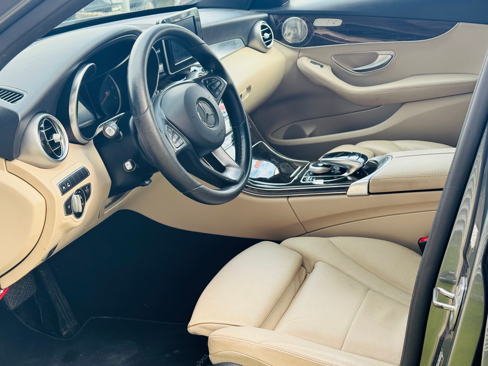 MERCEDES-BENZ C 250 BlueTEC Avantgarde 4Matic 7G-Tronic-image-8