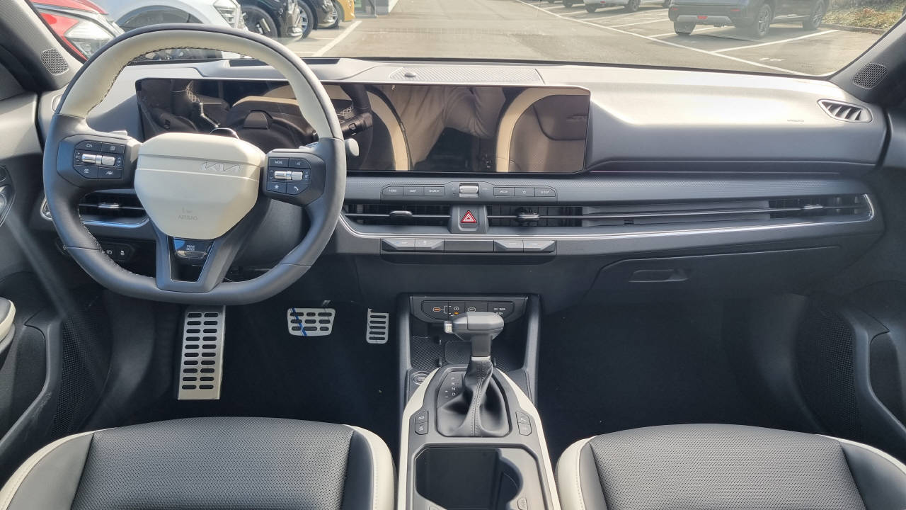 KIA K4 1.6 T-GDi GT-Line-image-6